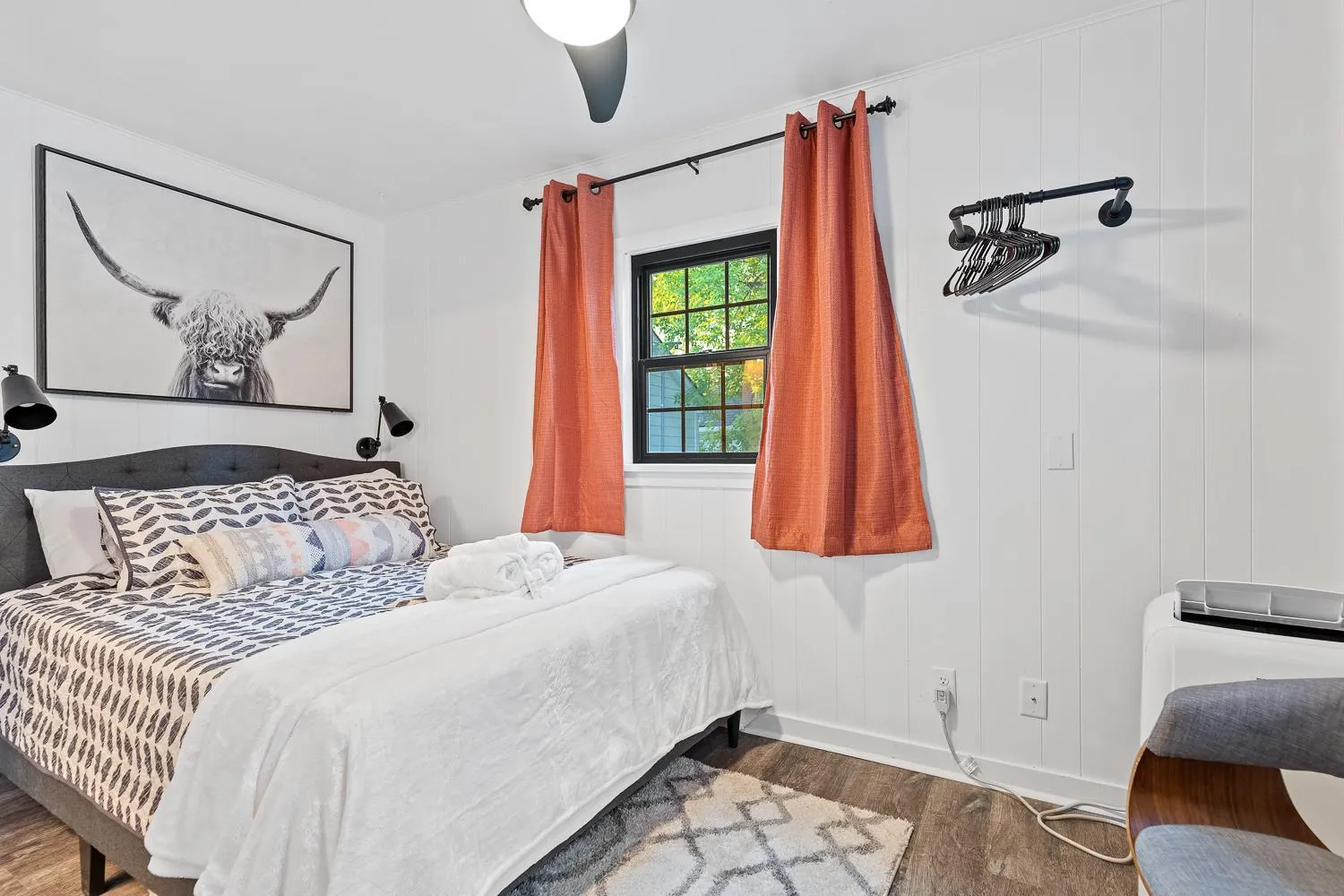 Bed in Spearfish Cottages