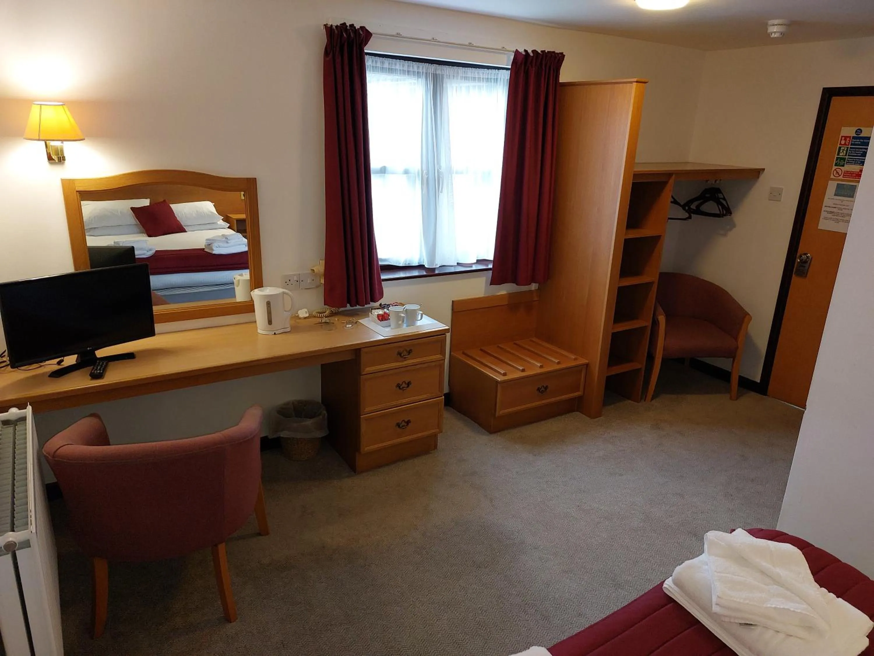 TV and multimedia, Bed in The County Lodge