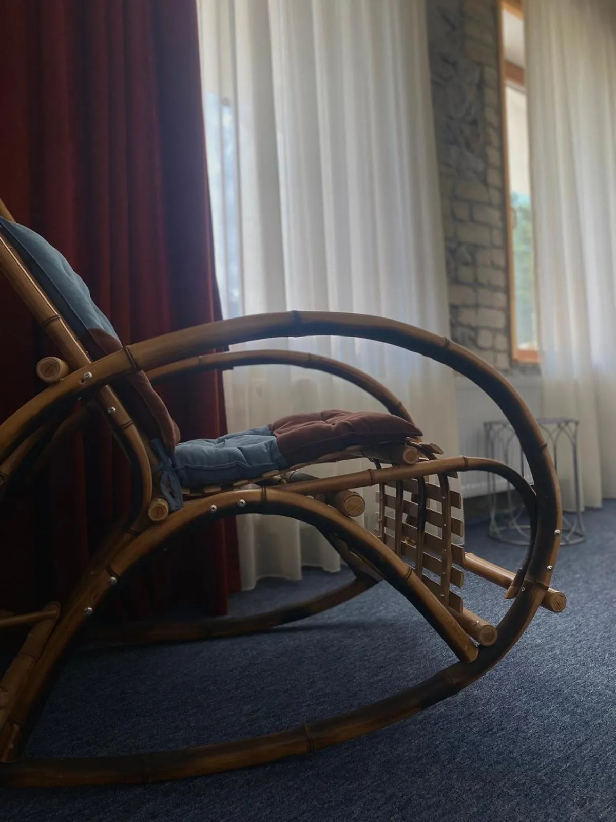 Seating area in Mood Hotel Kazbegi