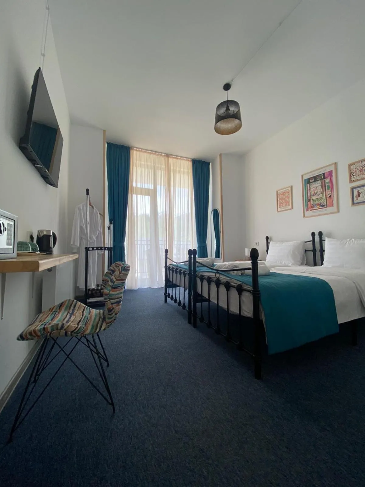 Bed in Mood Hotel Kazbegi