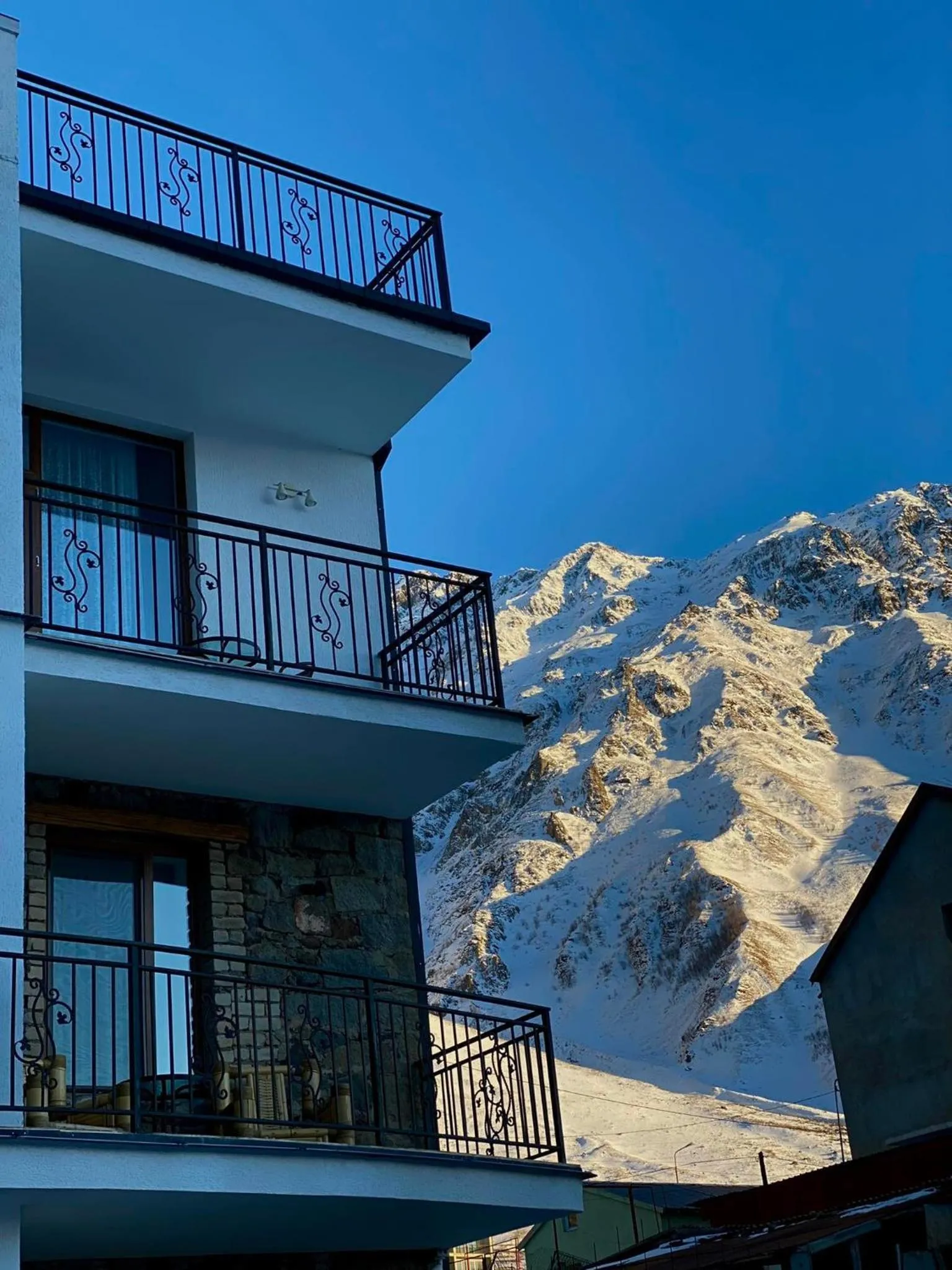 Property building in Mood Hotel Kazbegi