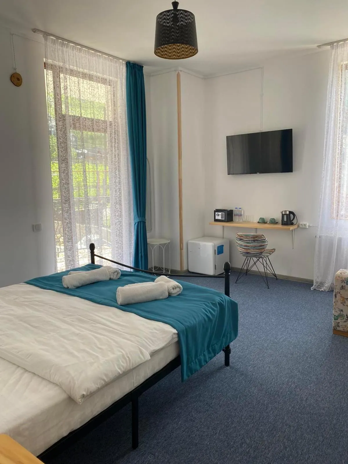 Bed in Mood Hotel Kazbegi