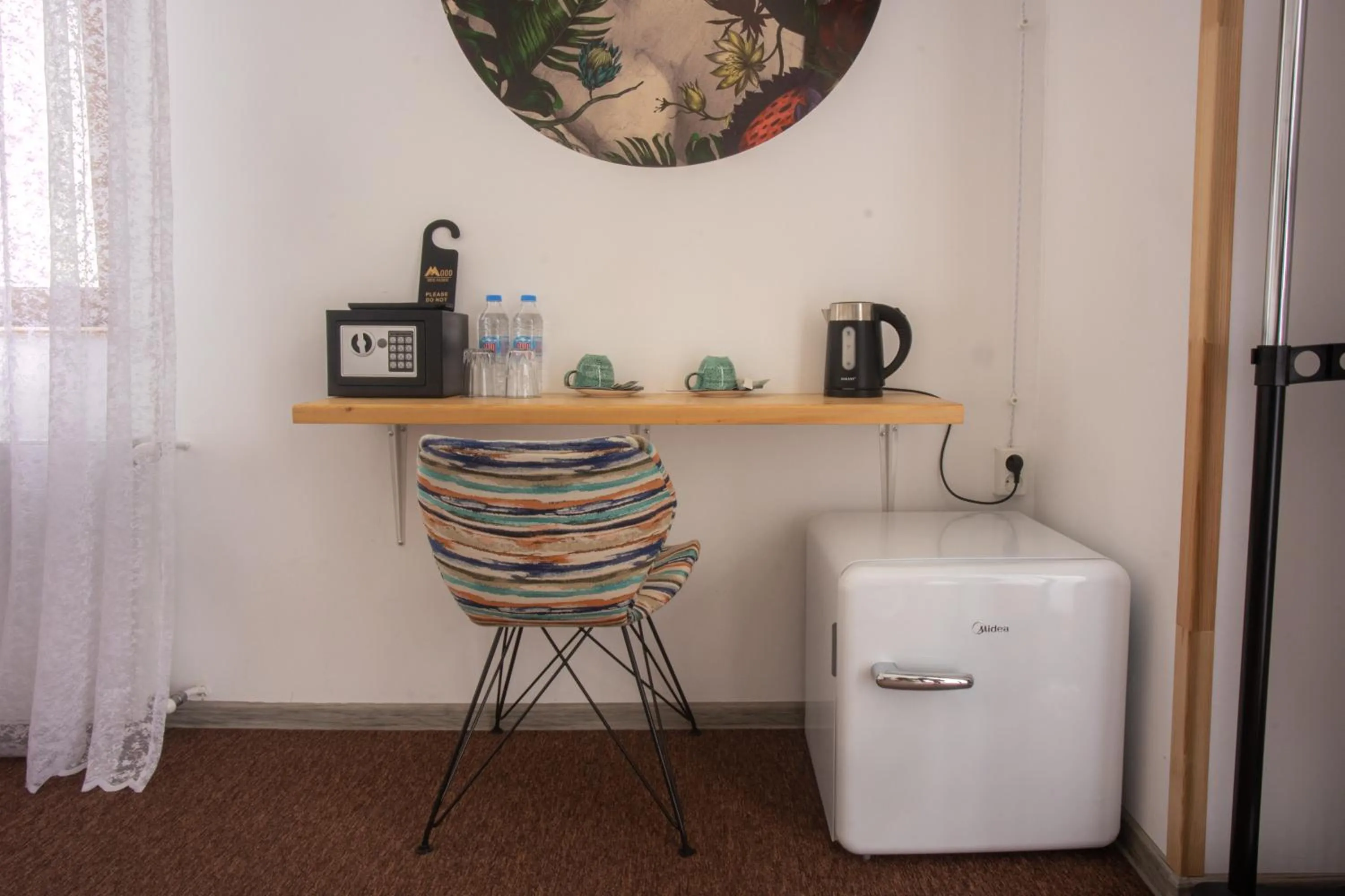 Coffee/tea facilities in Mood Hotel Kazbegi