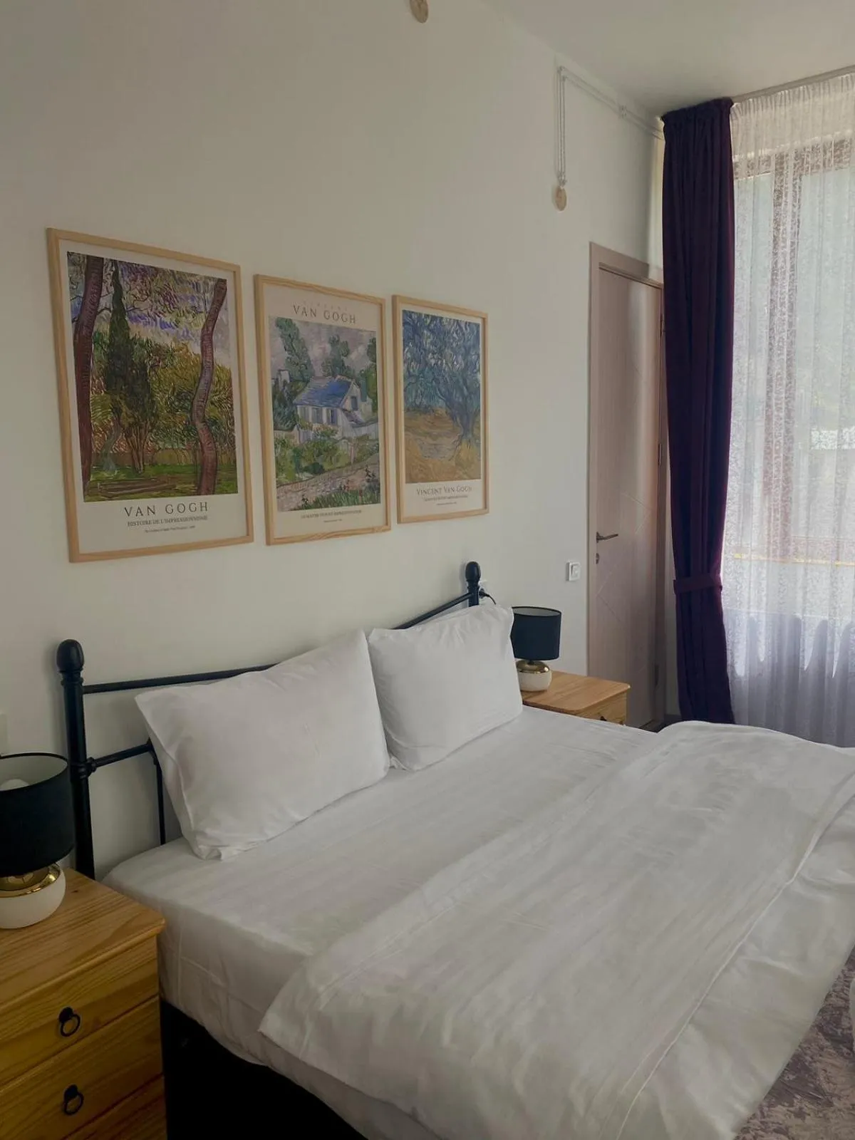 Bed in Mood Hotel Kazbegi