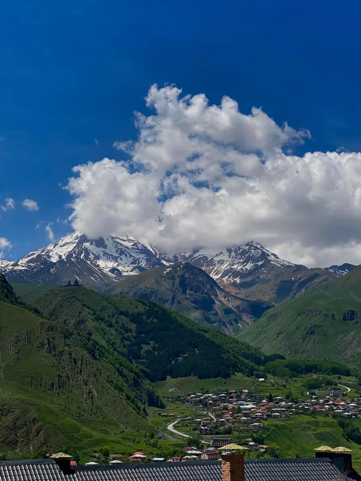Day in Mood Hotel Kazbegi