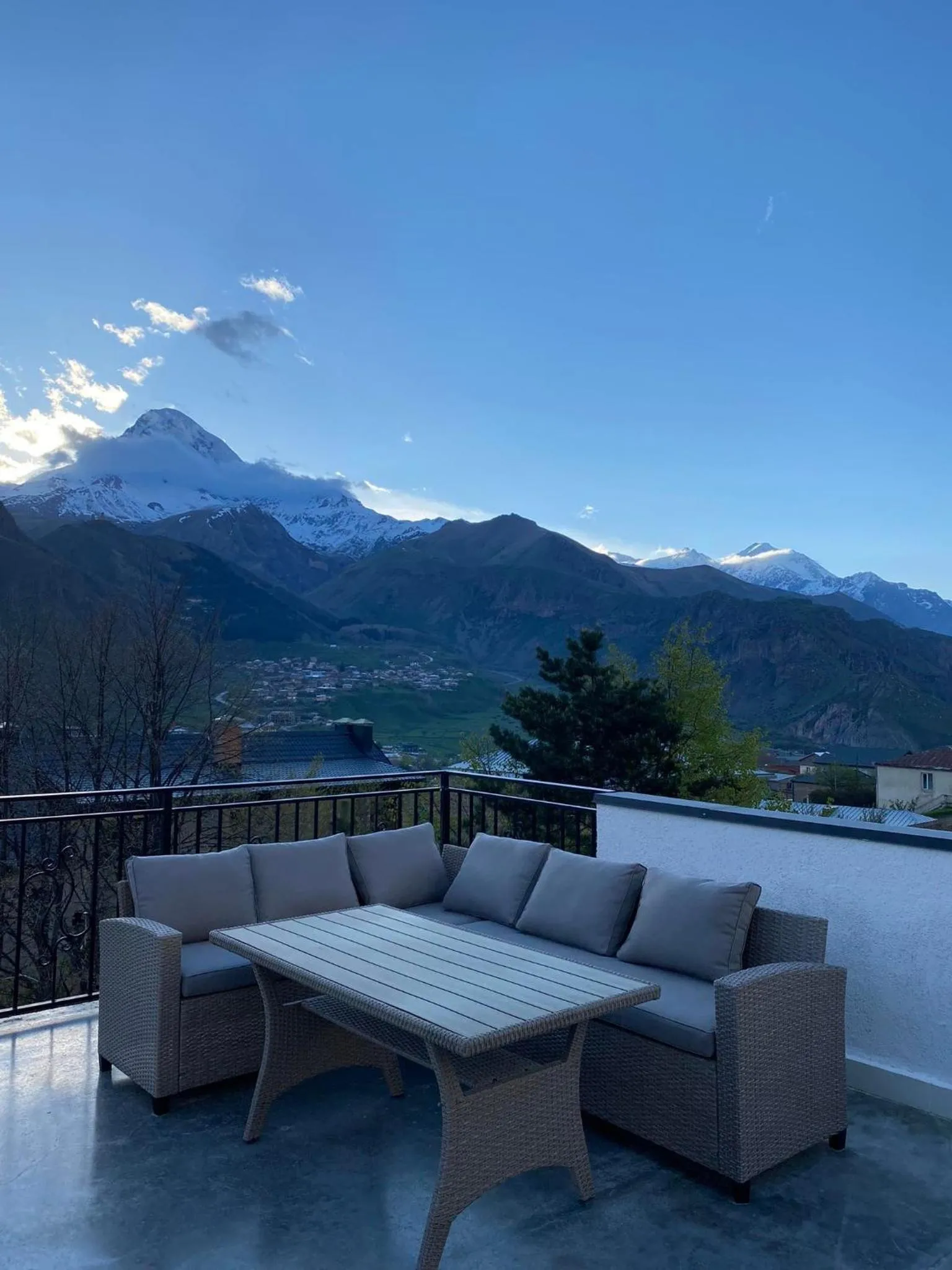 Balcony/Terrace in Mood Hotel Kazbegi