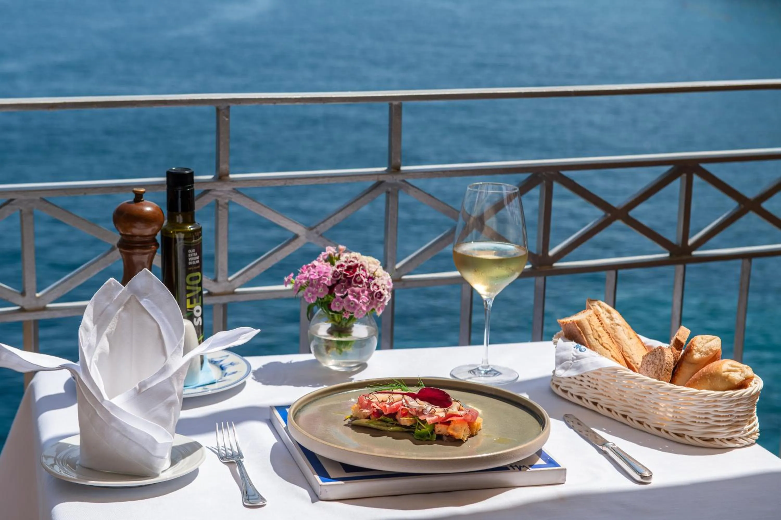 Restaurant/places to eat in Ravello Art Hotel Marmorata
