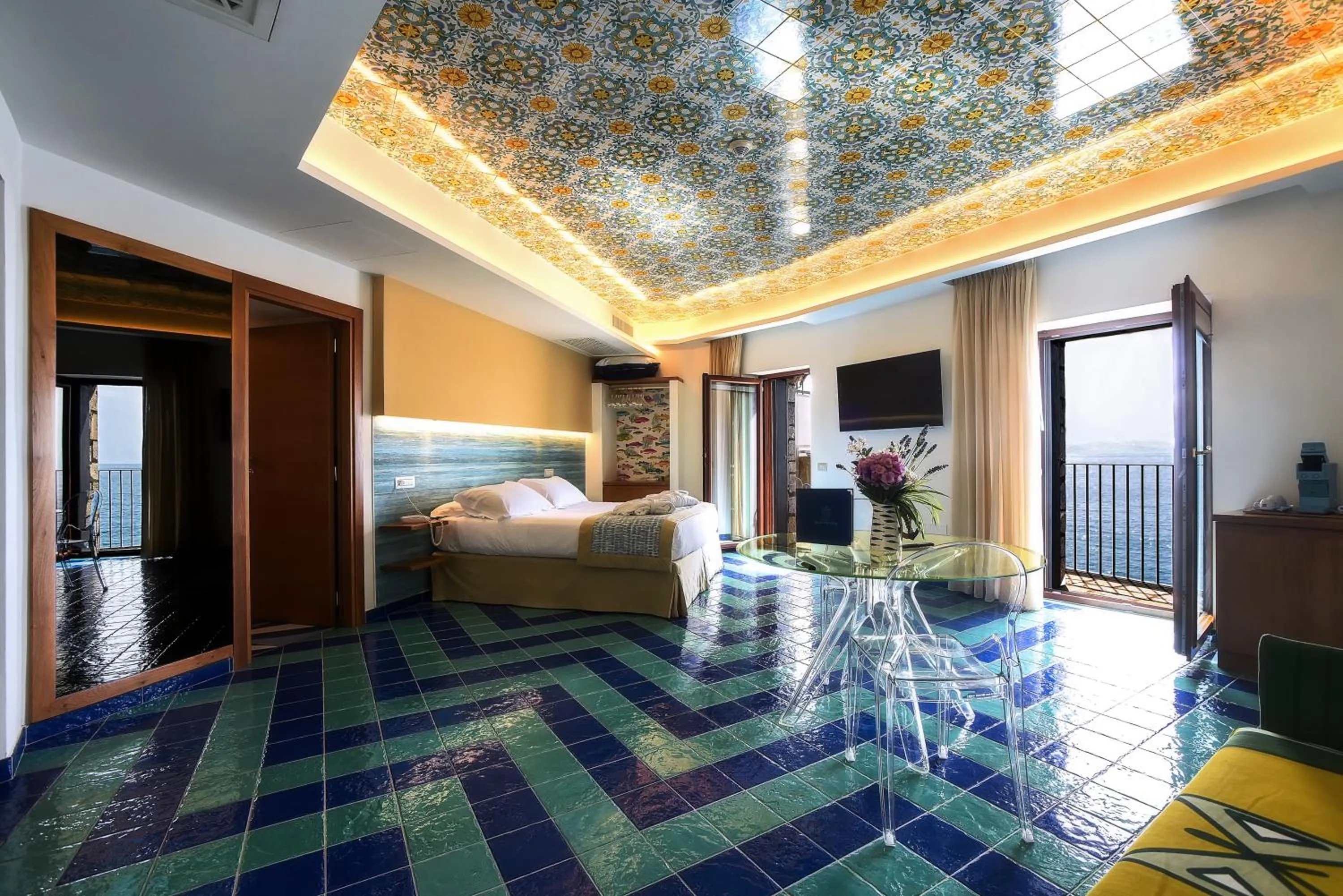 Photo of the whole room, Bed in Ravello Art Hotel Marmorata