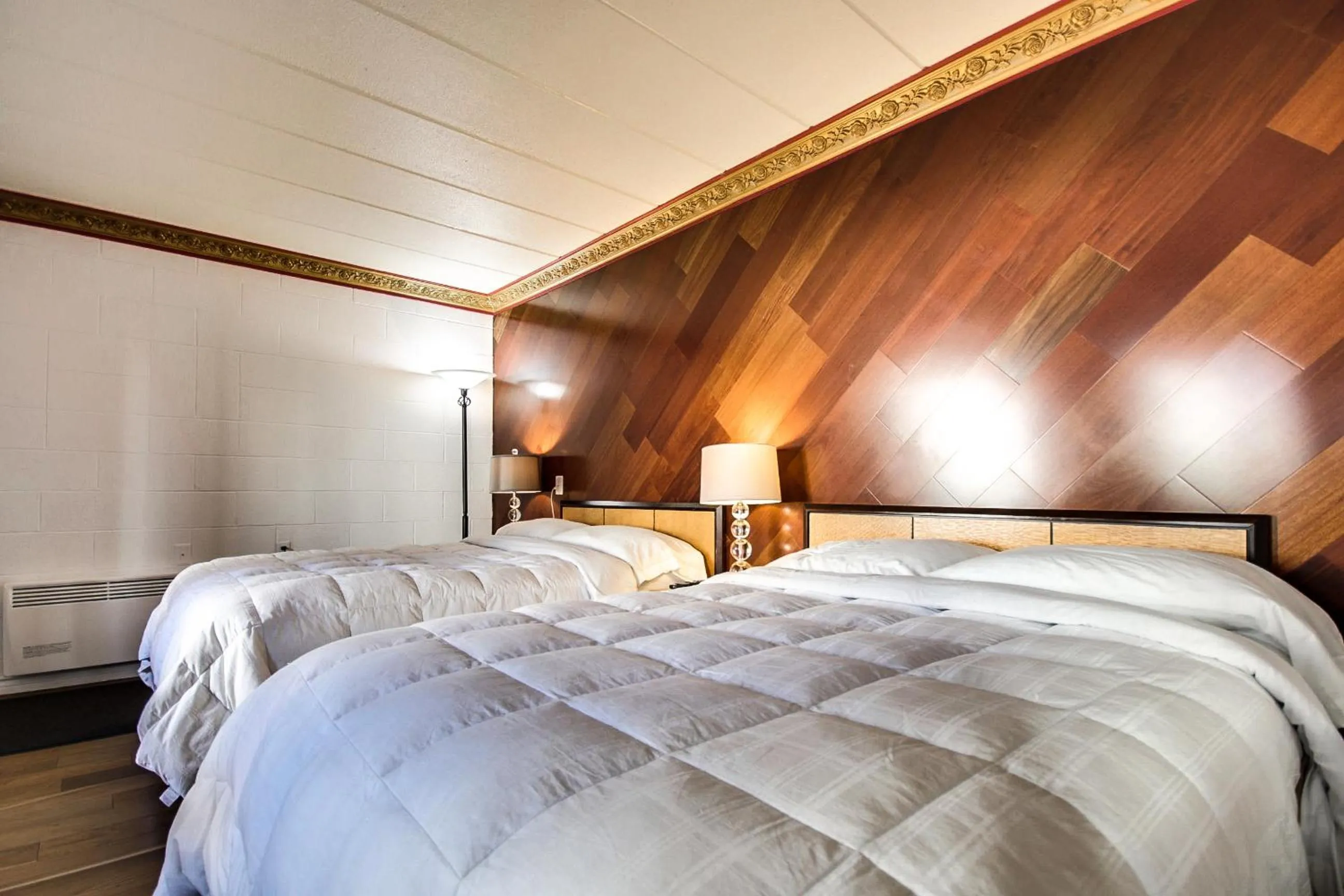 Bed in Motel Bellefeuille