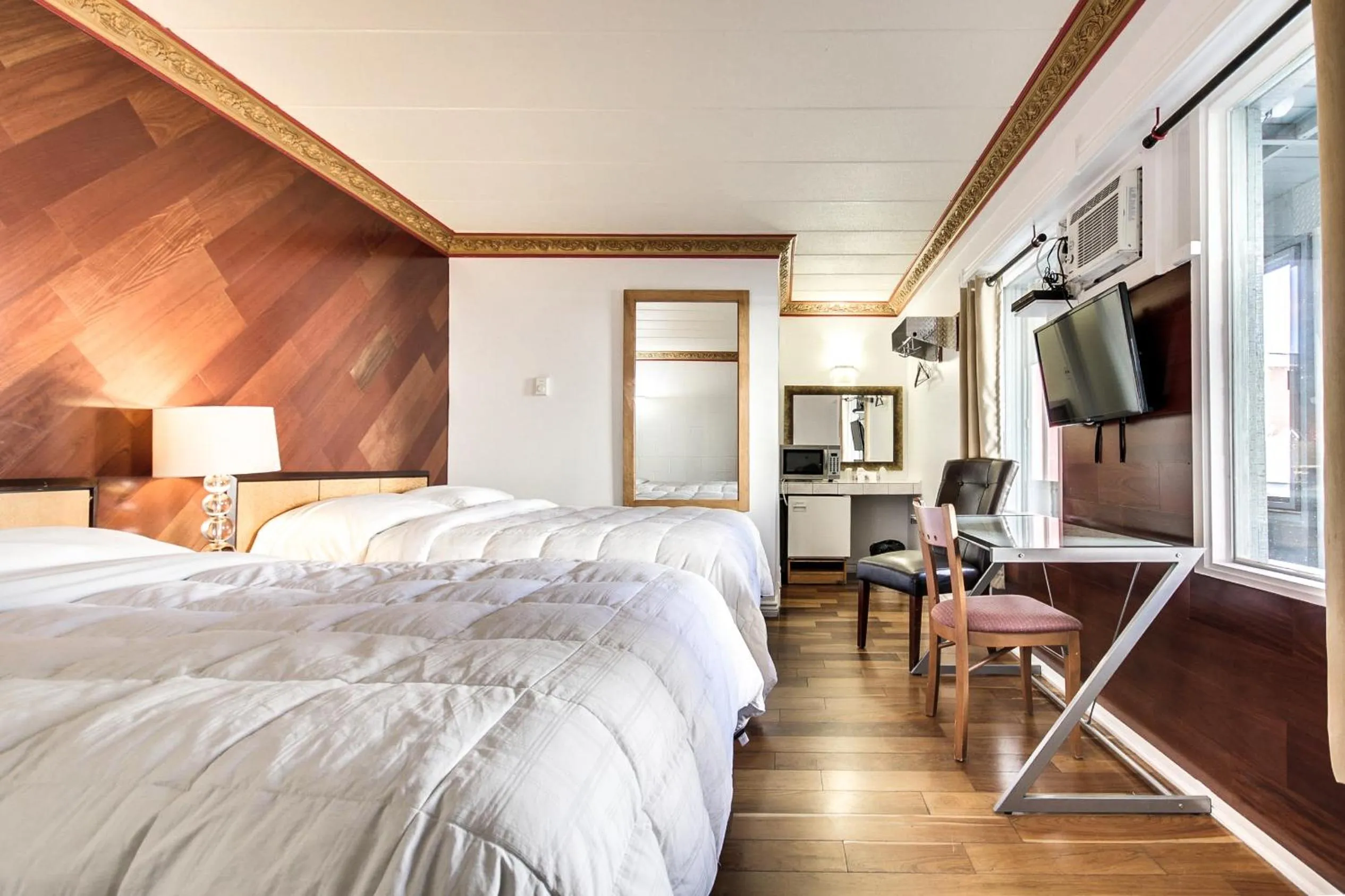 Bed in Motel Bellefeuille