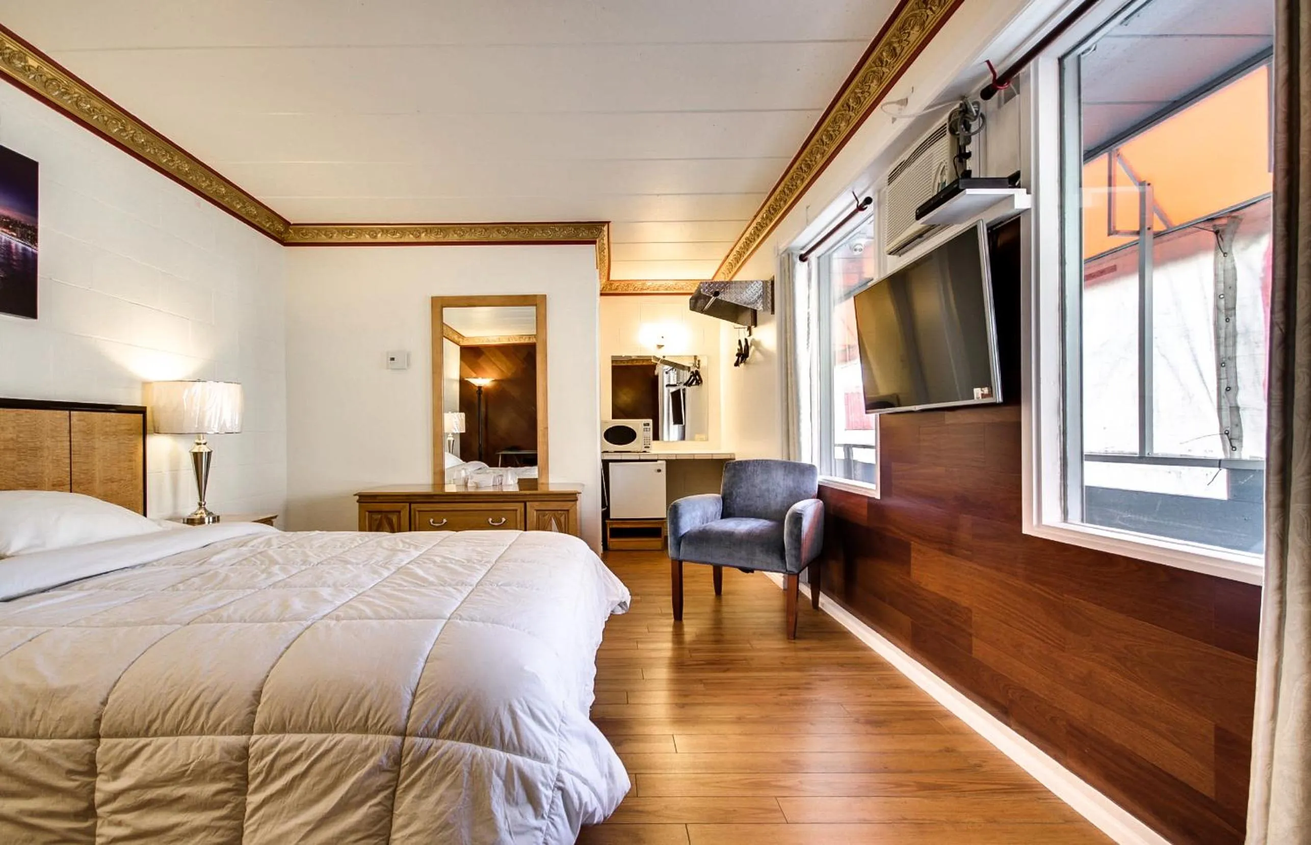 Bed in Motel Bellefeuille