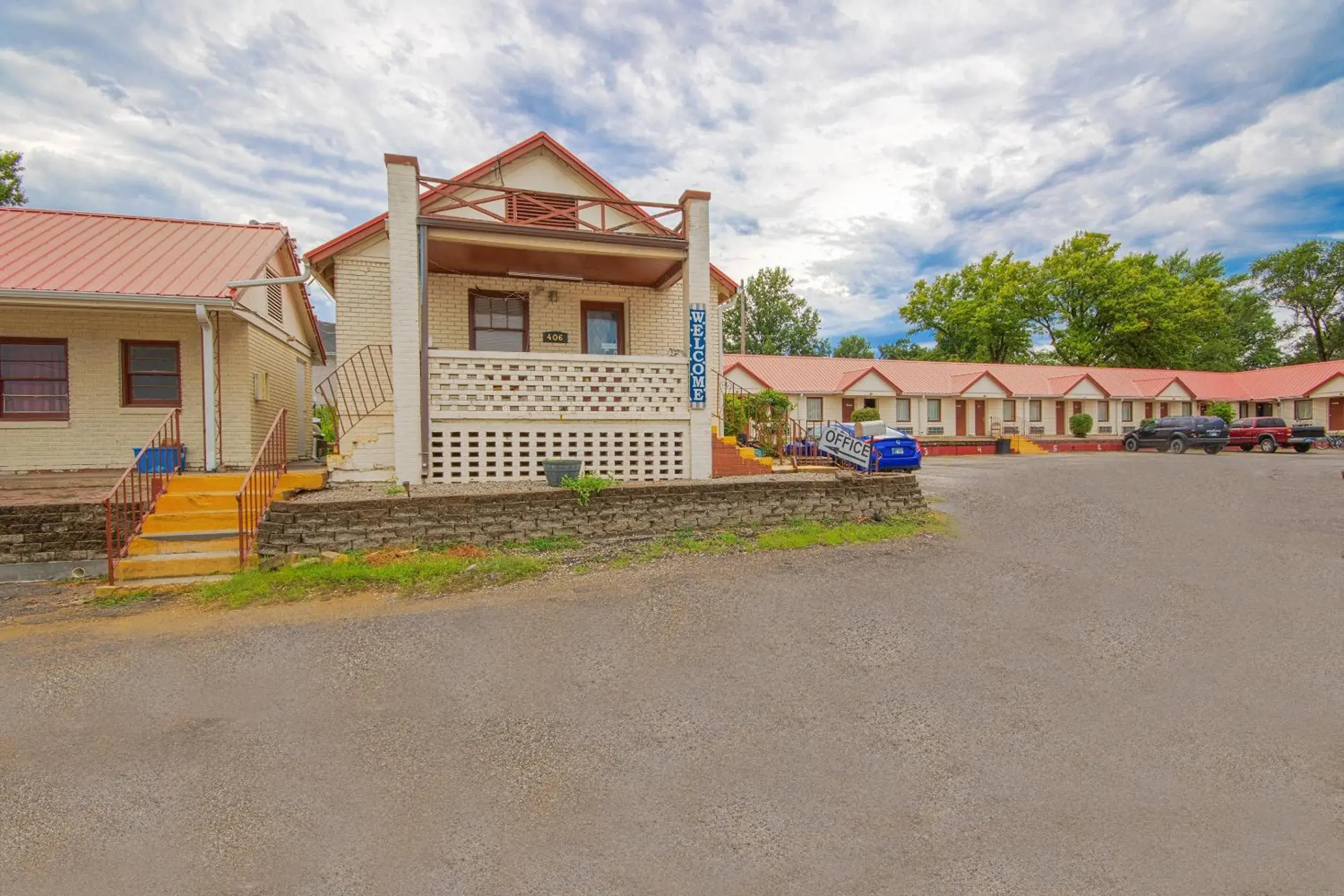 Facade/entrance in Sunflower Motel Hiawatha By OYO Facade/entrance in Sunflower Motel Hiawatha By OYO