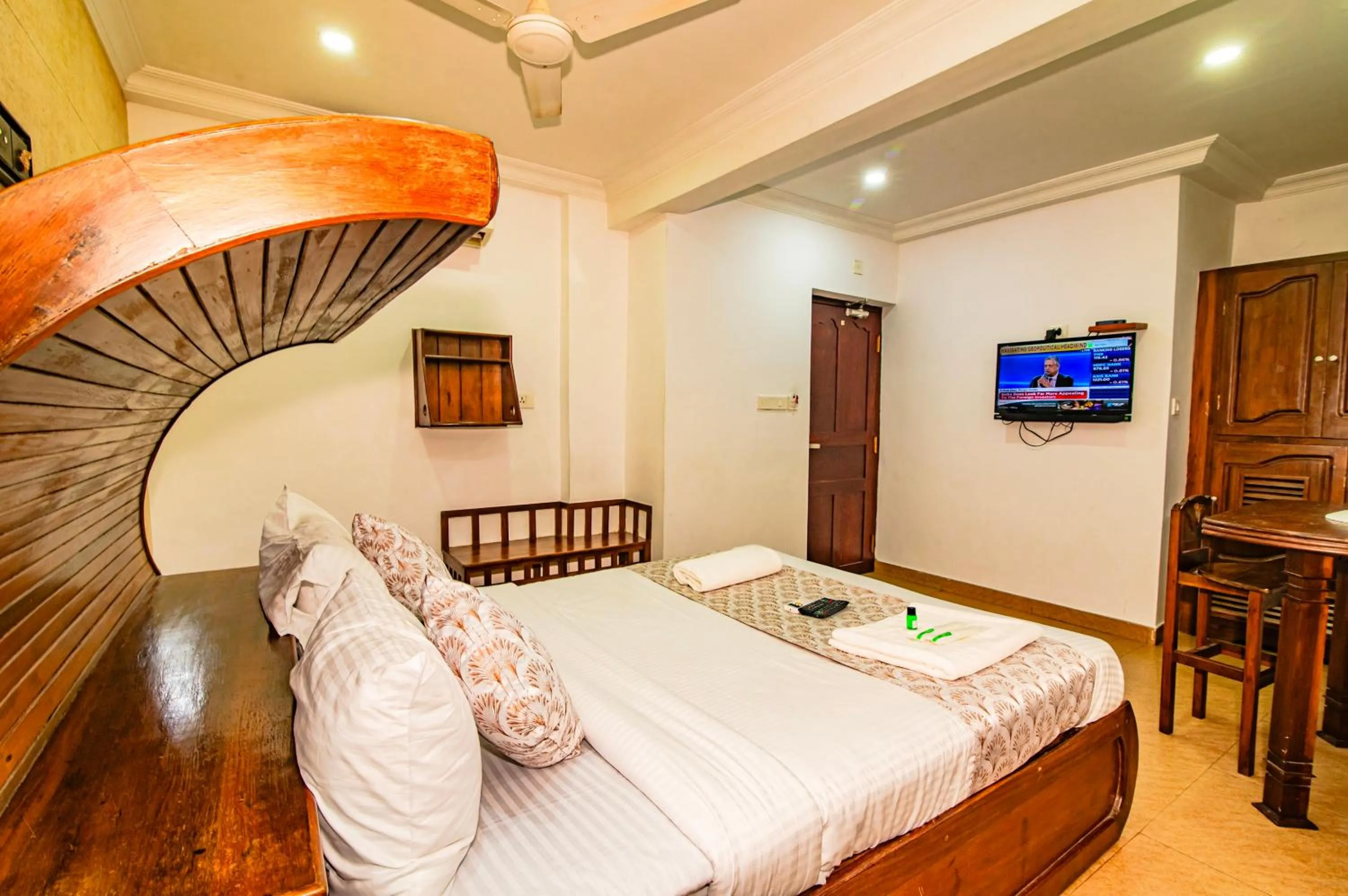Bed in Hotel Mart View