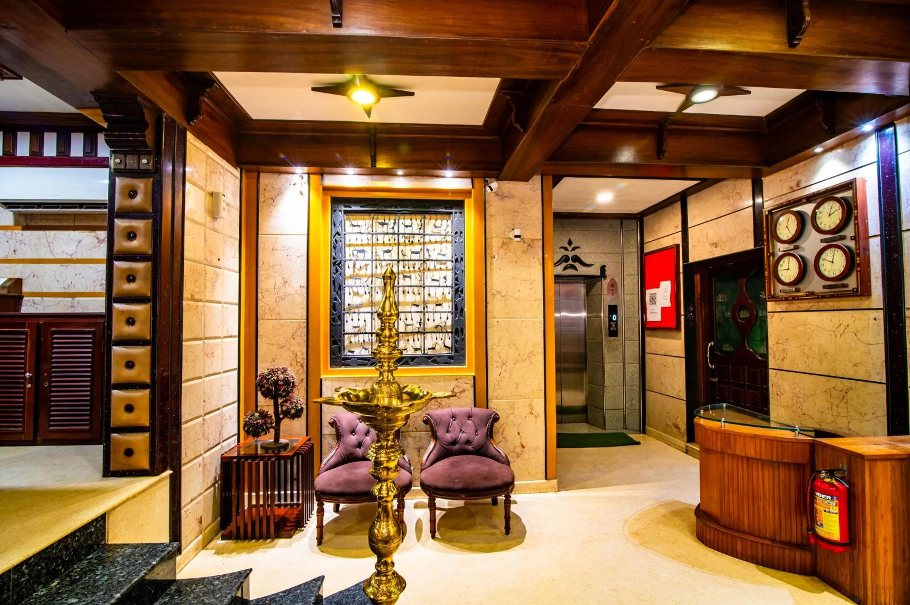 Seating area in Hotel Mart View