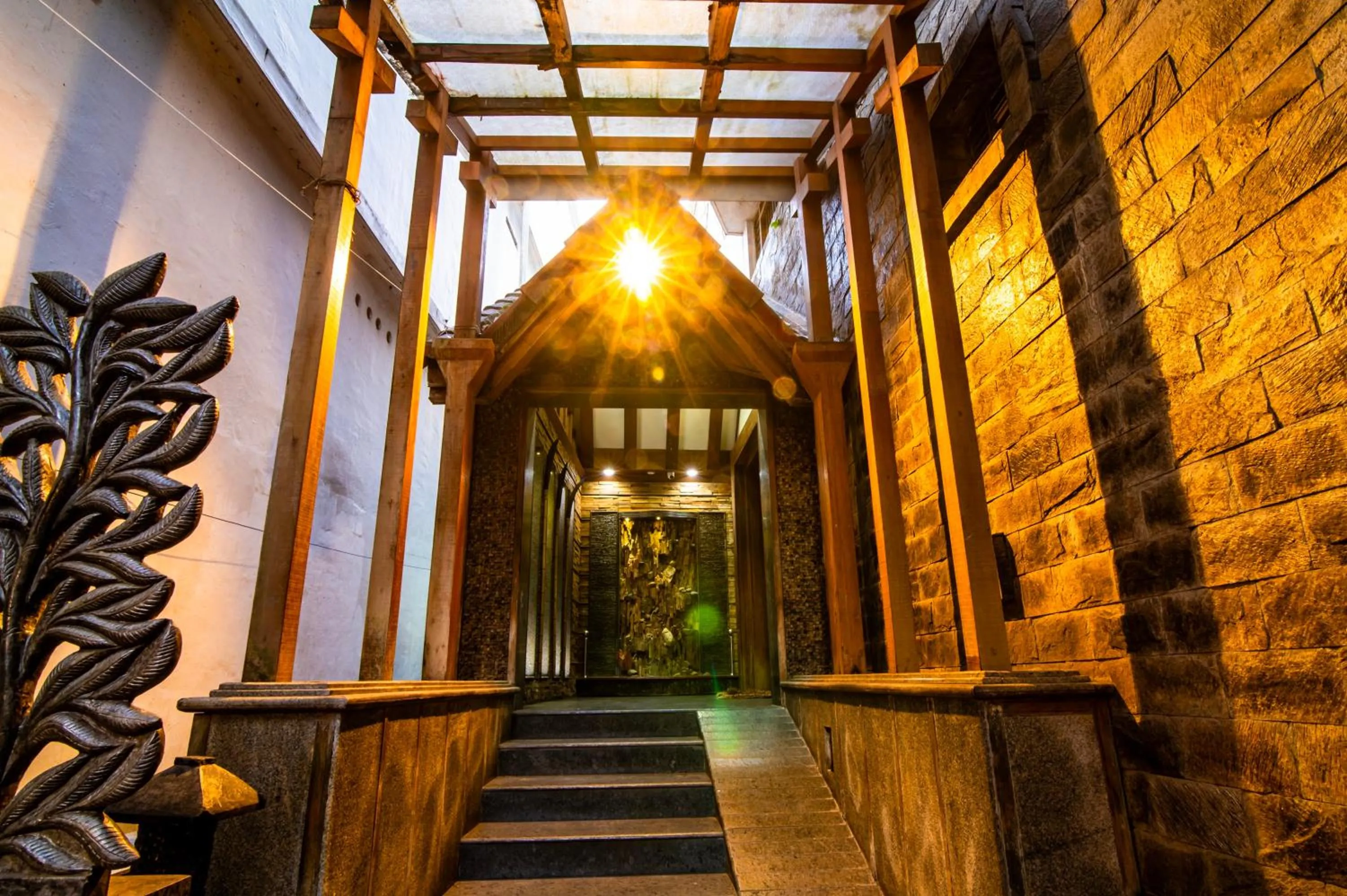 Facade/entrance in Hotel Mart View