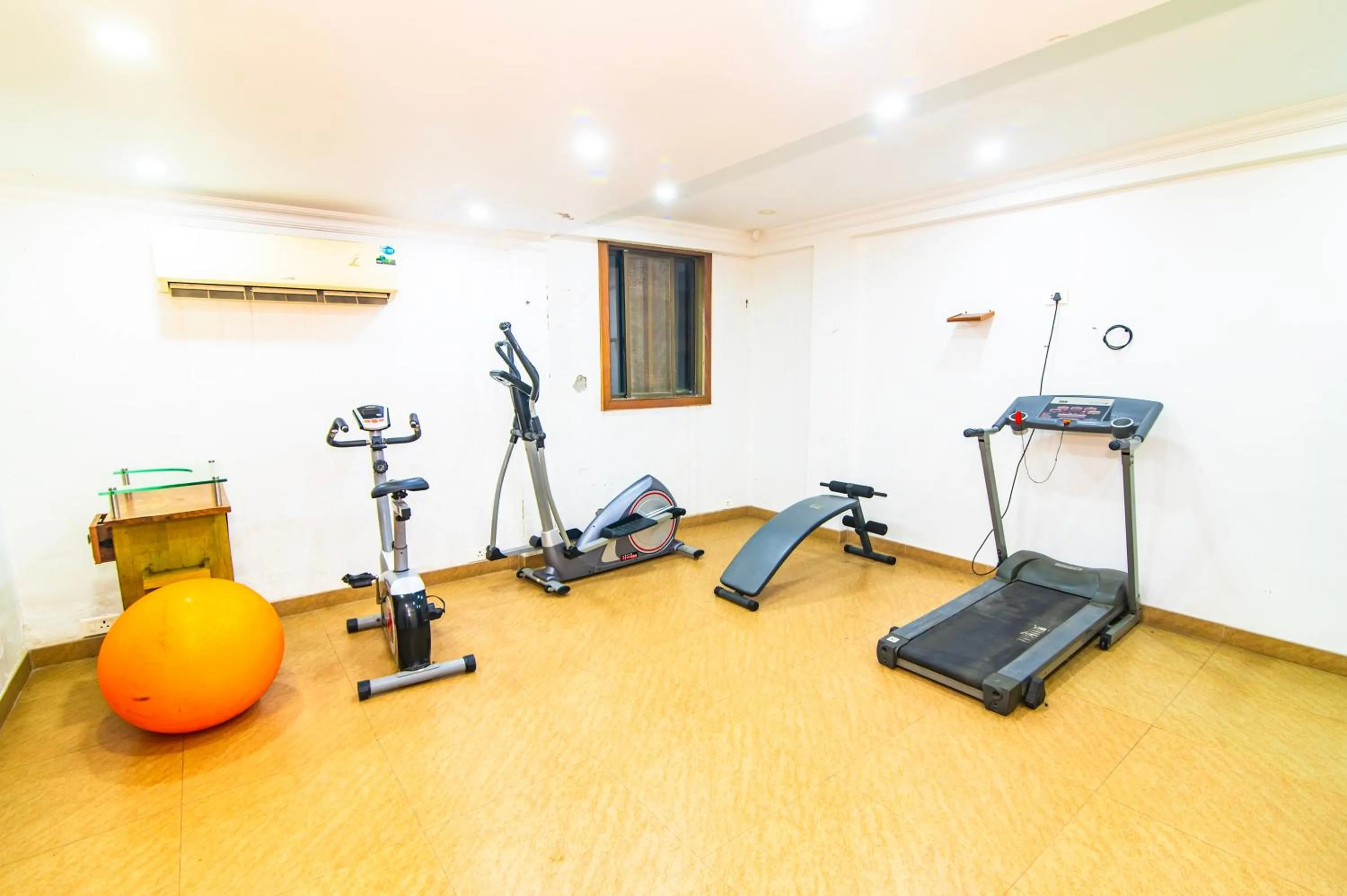 Fitness centre/facilities in Hotel Mart View