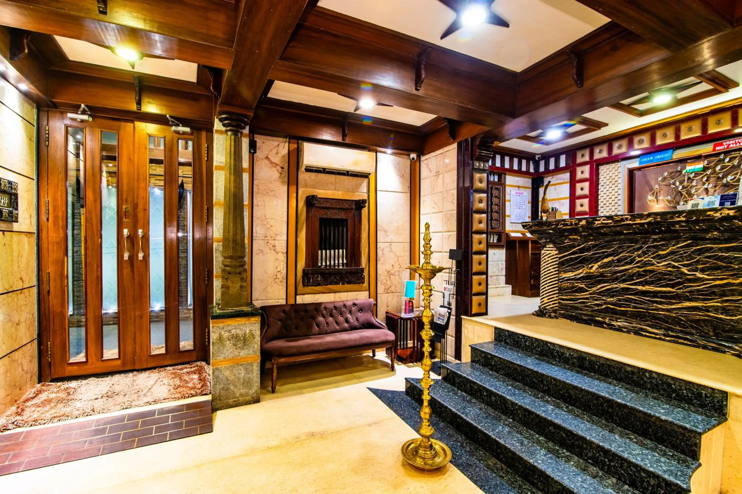 Lobby or reception in Hotel Mart View