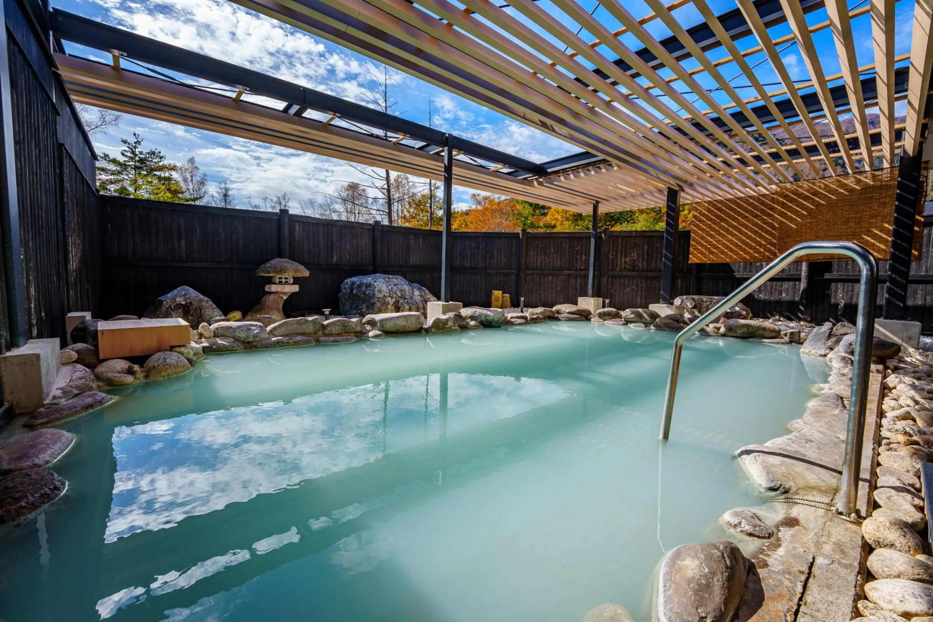Hot Spring Bath in KAMENOI HOTEL Okunikko