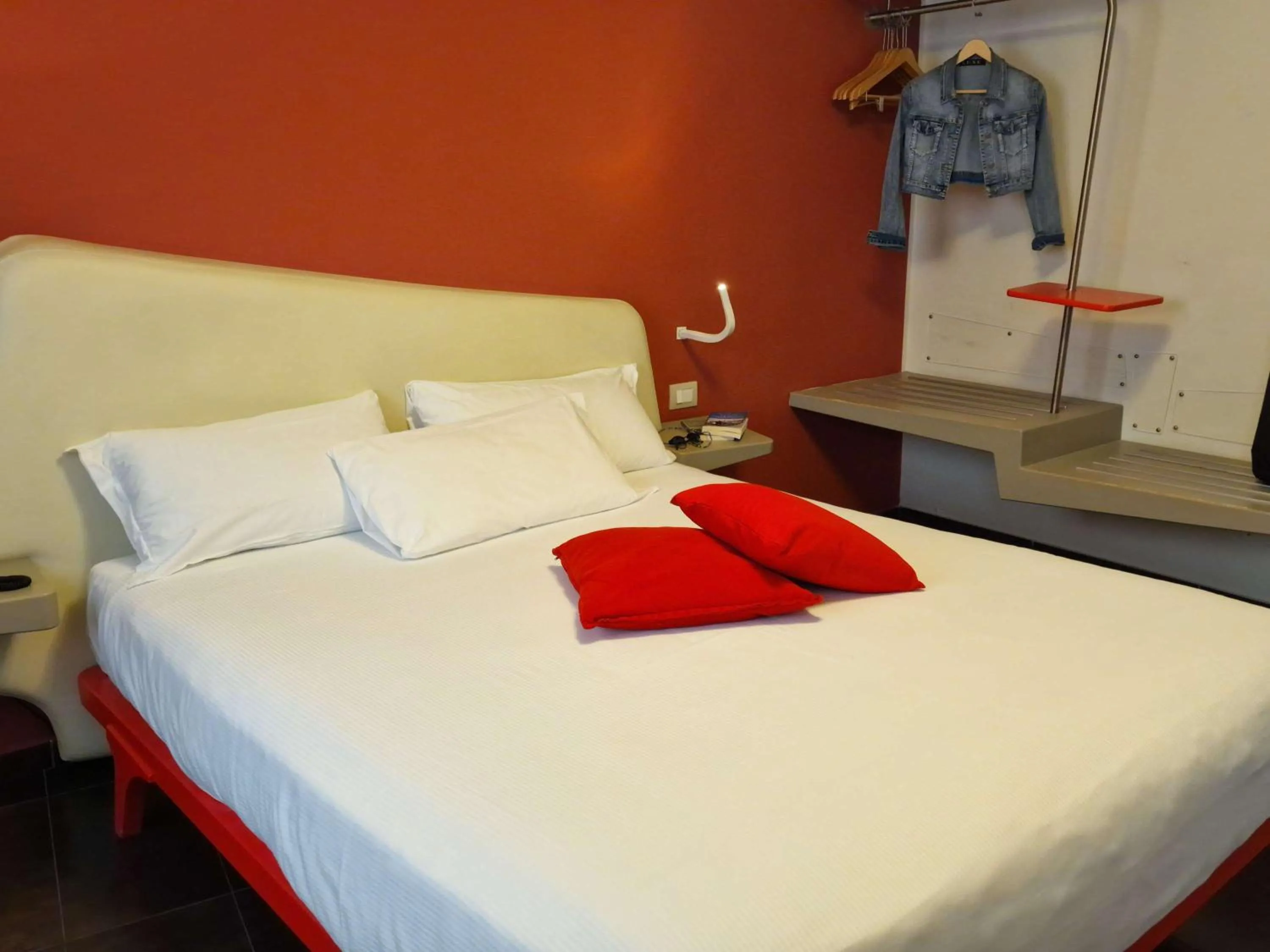 Bedroom, Bed in President Hotel Palermo