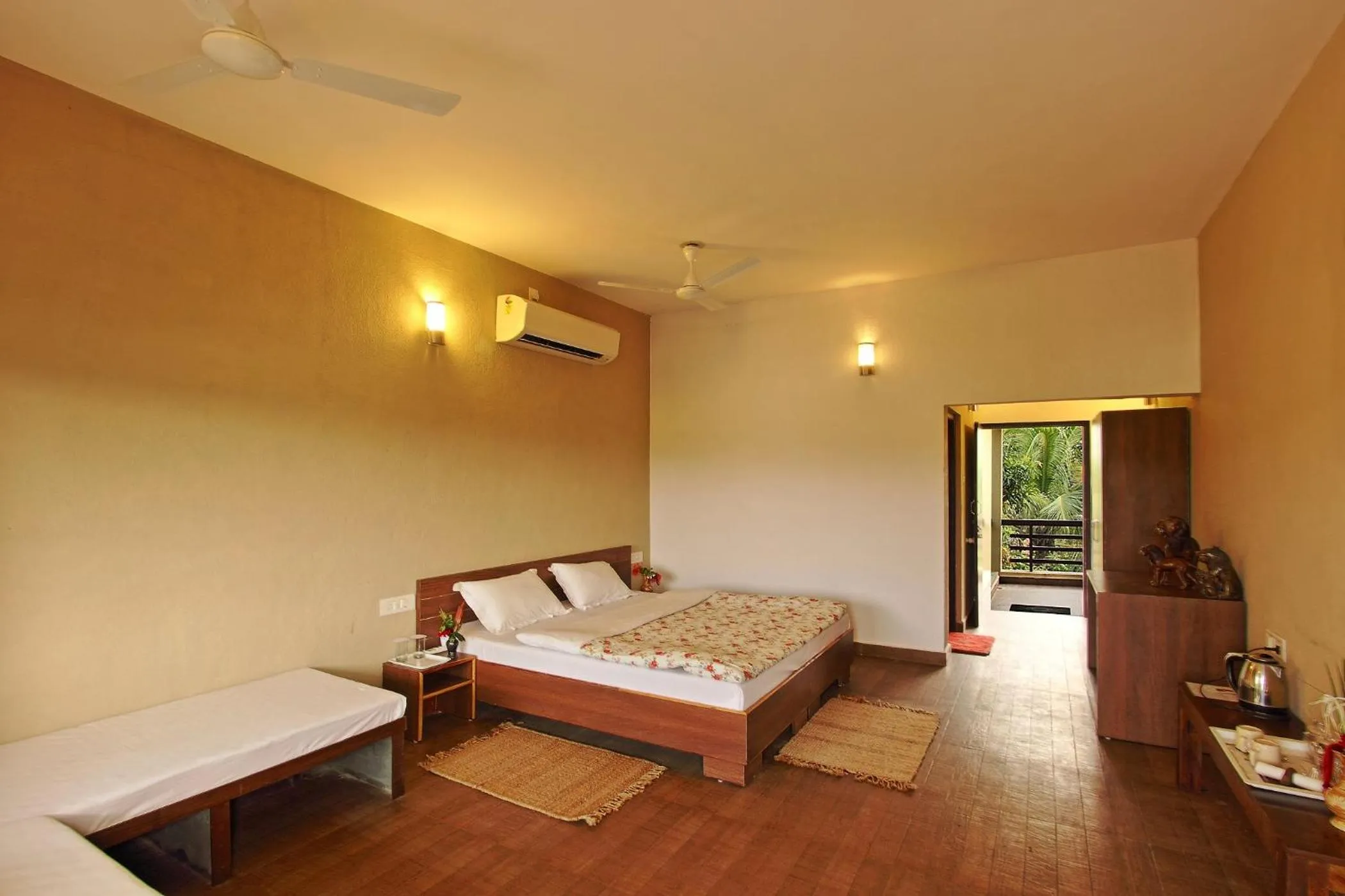 Bed in Gir Birding Lodge