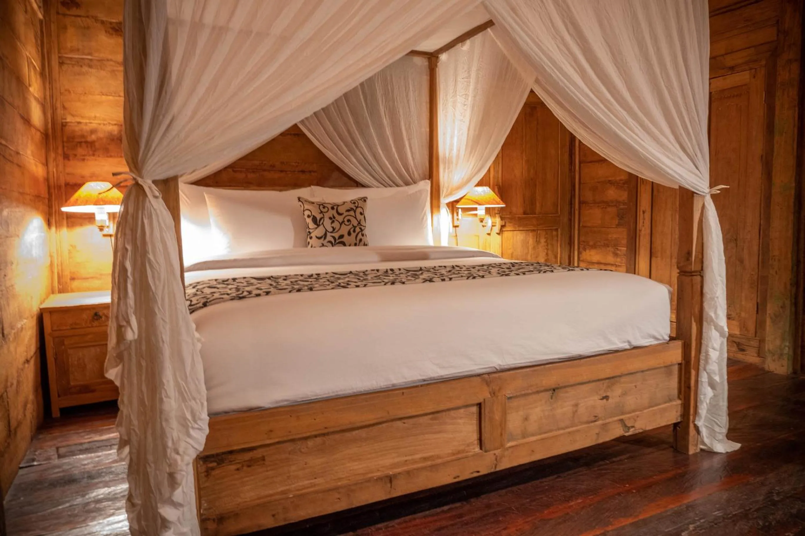 Bedroom, Bed in Bajalo Cottage Canggu - Adults only