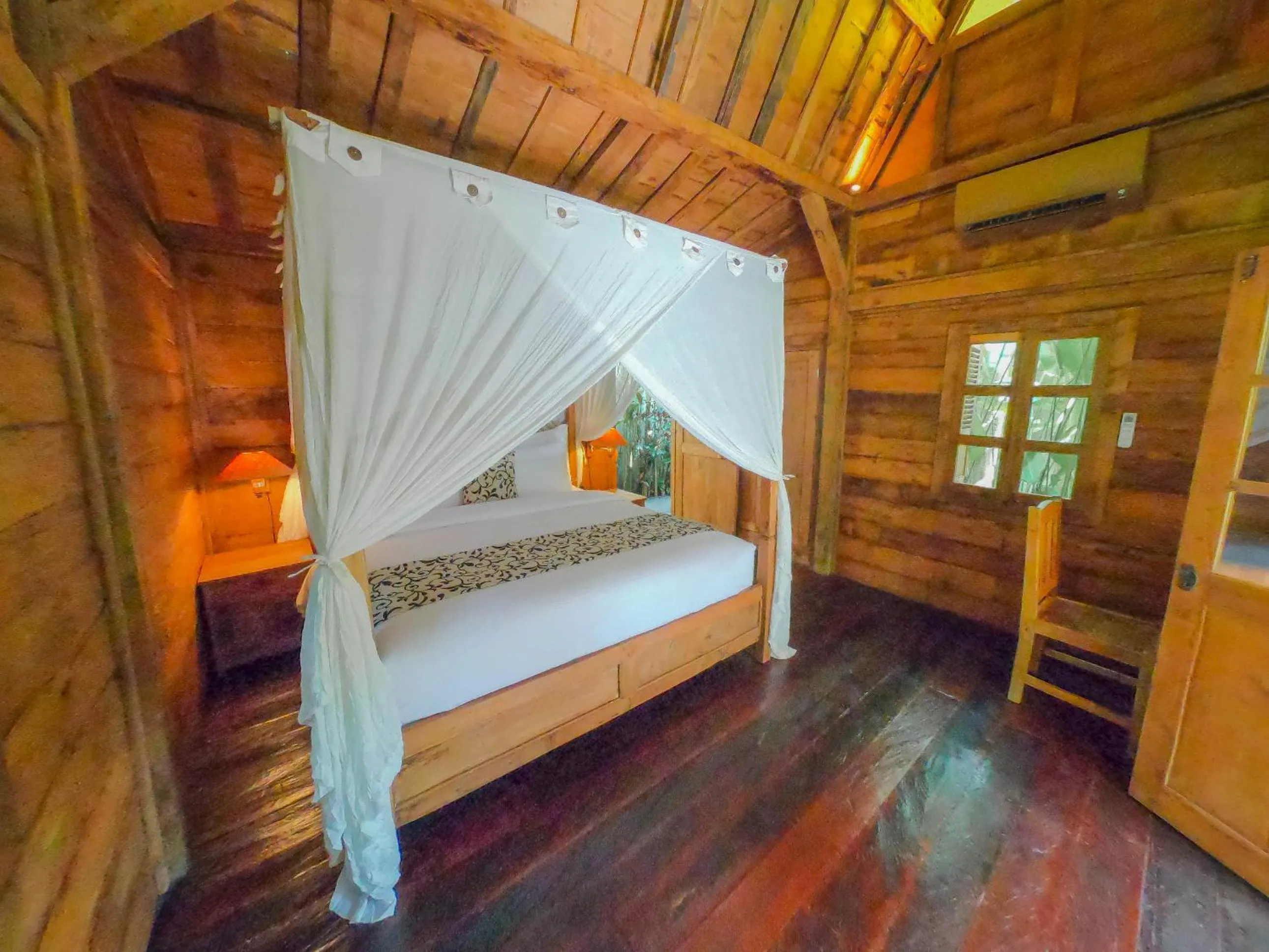 Photo of the whole room, Bed in Bajalo Cottage Canggu - Adults only