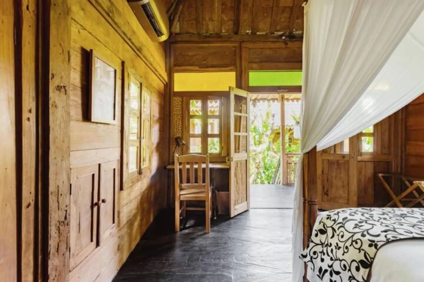 Bedroom, Bed in Bajalo Cottage Canggu - Adults only