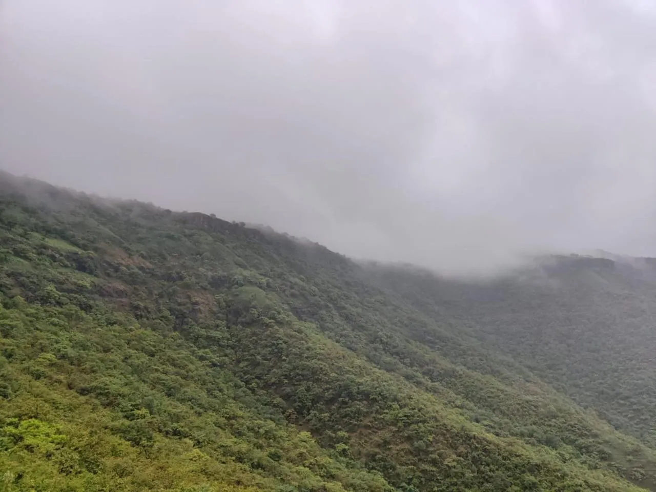 Mountain view in Hilltop Resort and Glamping Wai, Near Panchgani