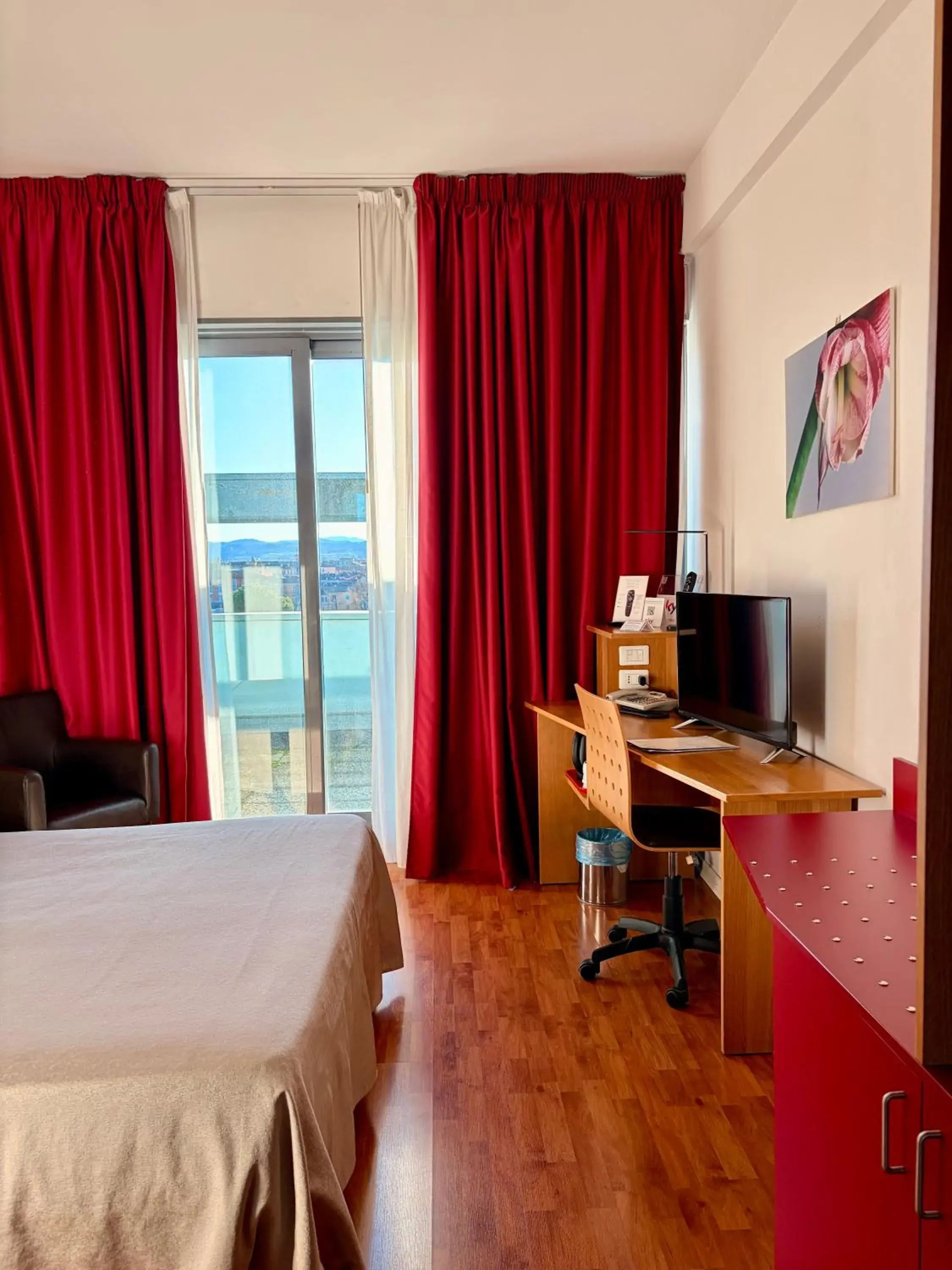 Bed in Executive Hotel Bed in Executive Hotel