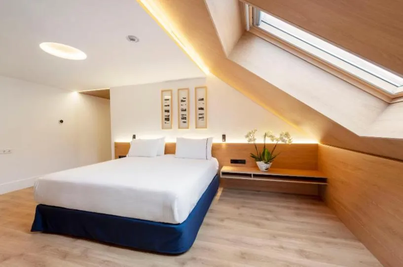 Bed in Eurostars Pórtico Alicante