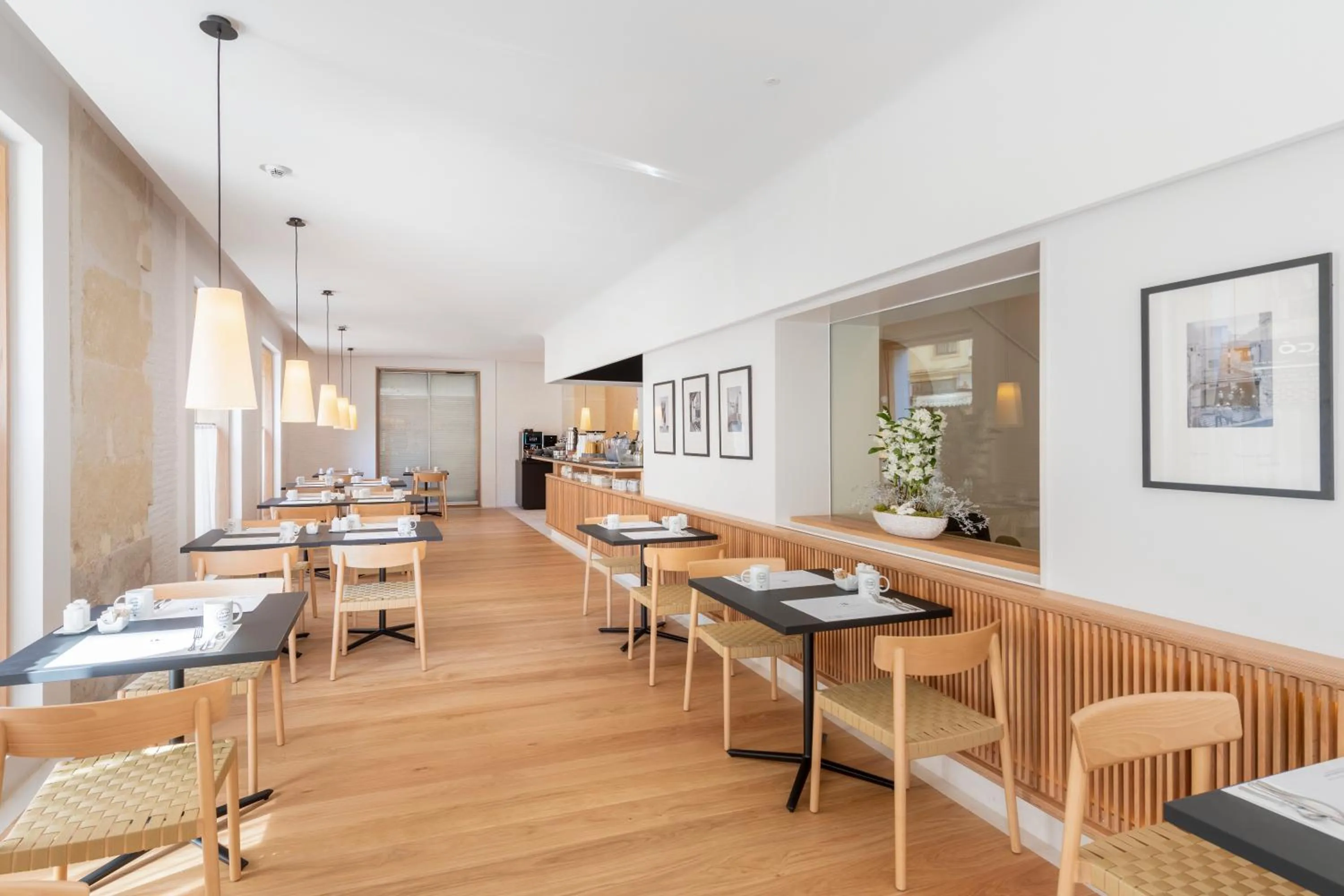 Buffet breakfast in Eurostars Pórtico Alicante