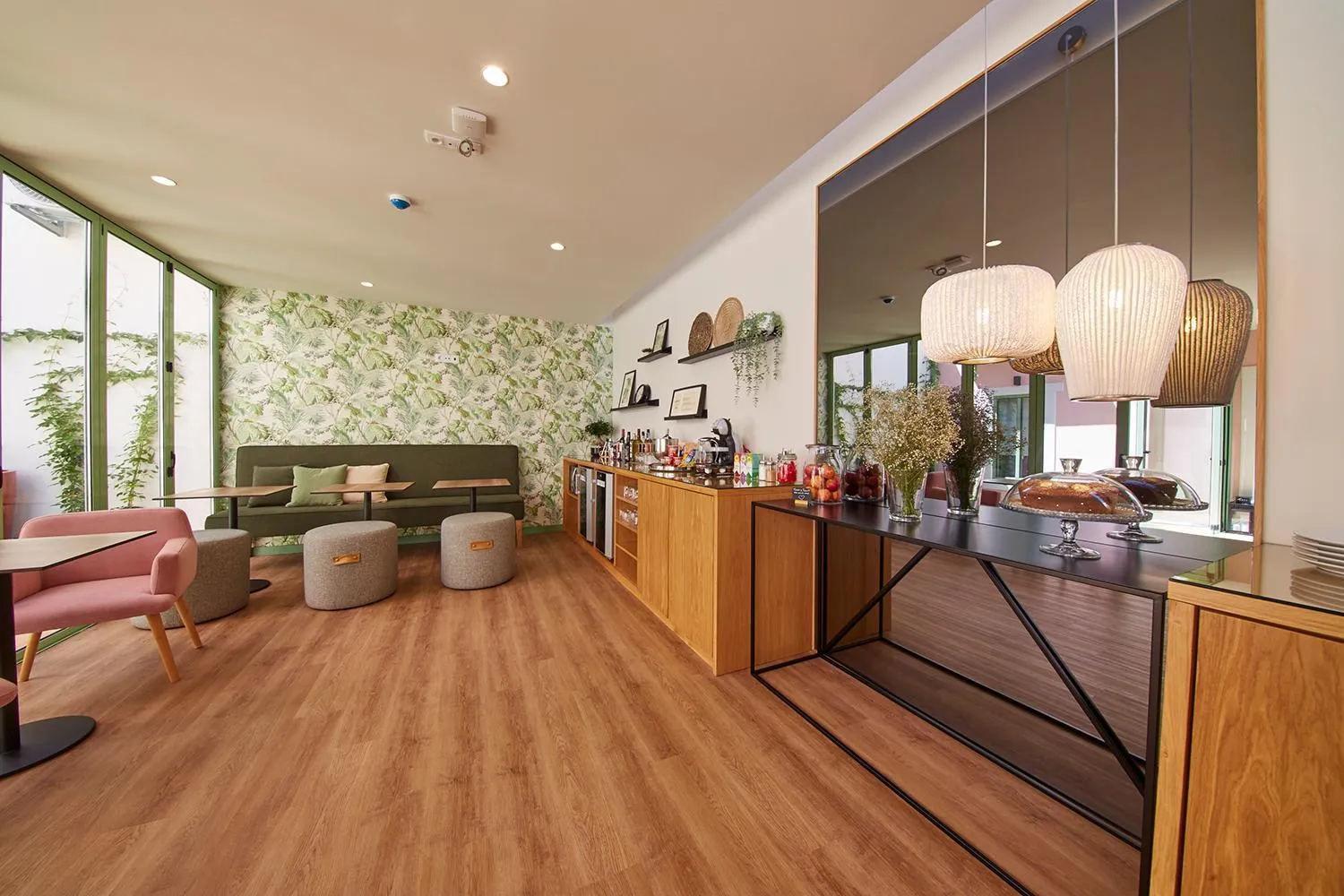 Living room in Sintra Green Chalet Bed & Breakfast