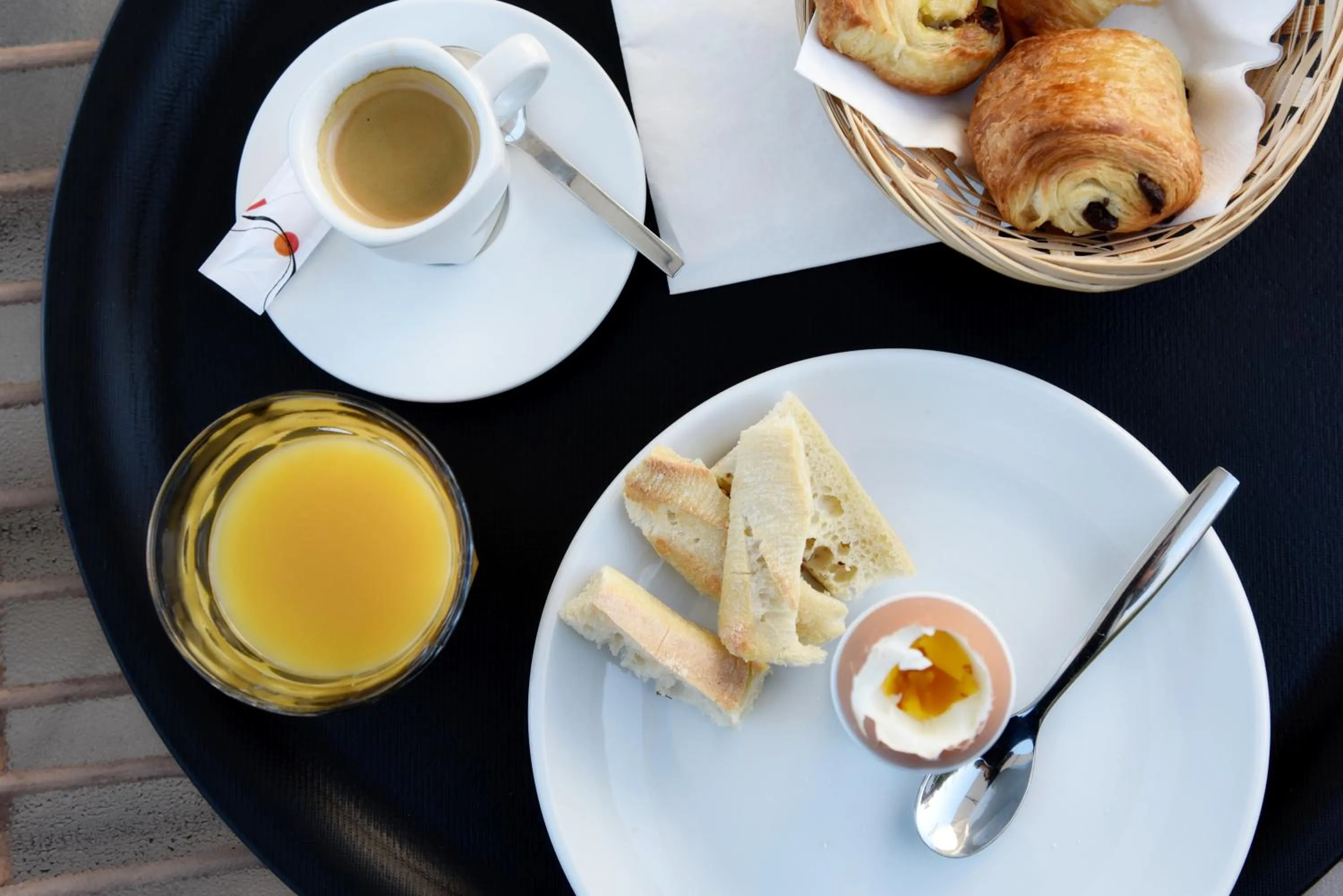 Restaurant/places to eat in SHANA Hôtel & Résidence