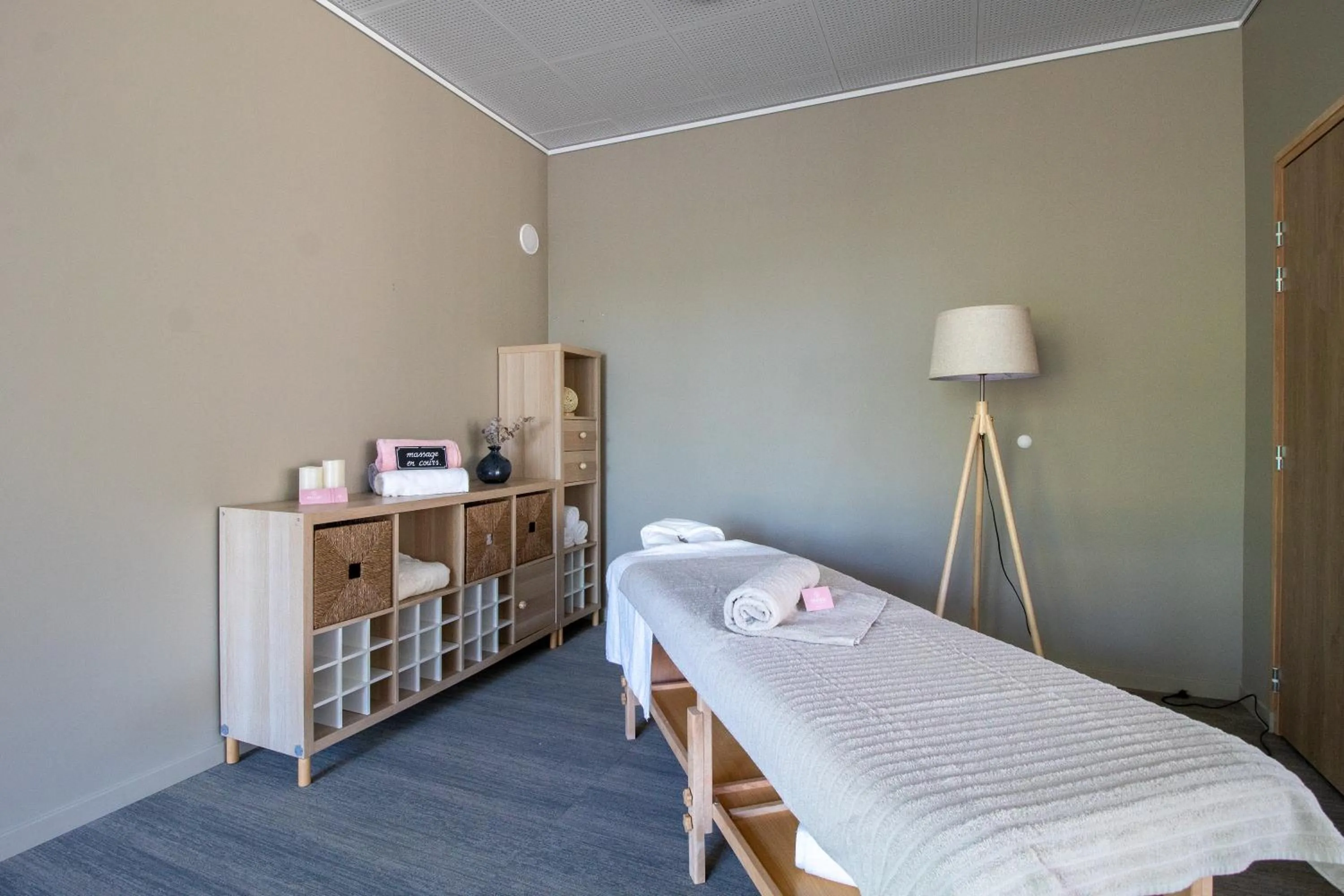 Spa and wellness centre/facilities in SHANA Hôtel & Résidence