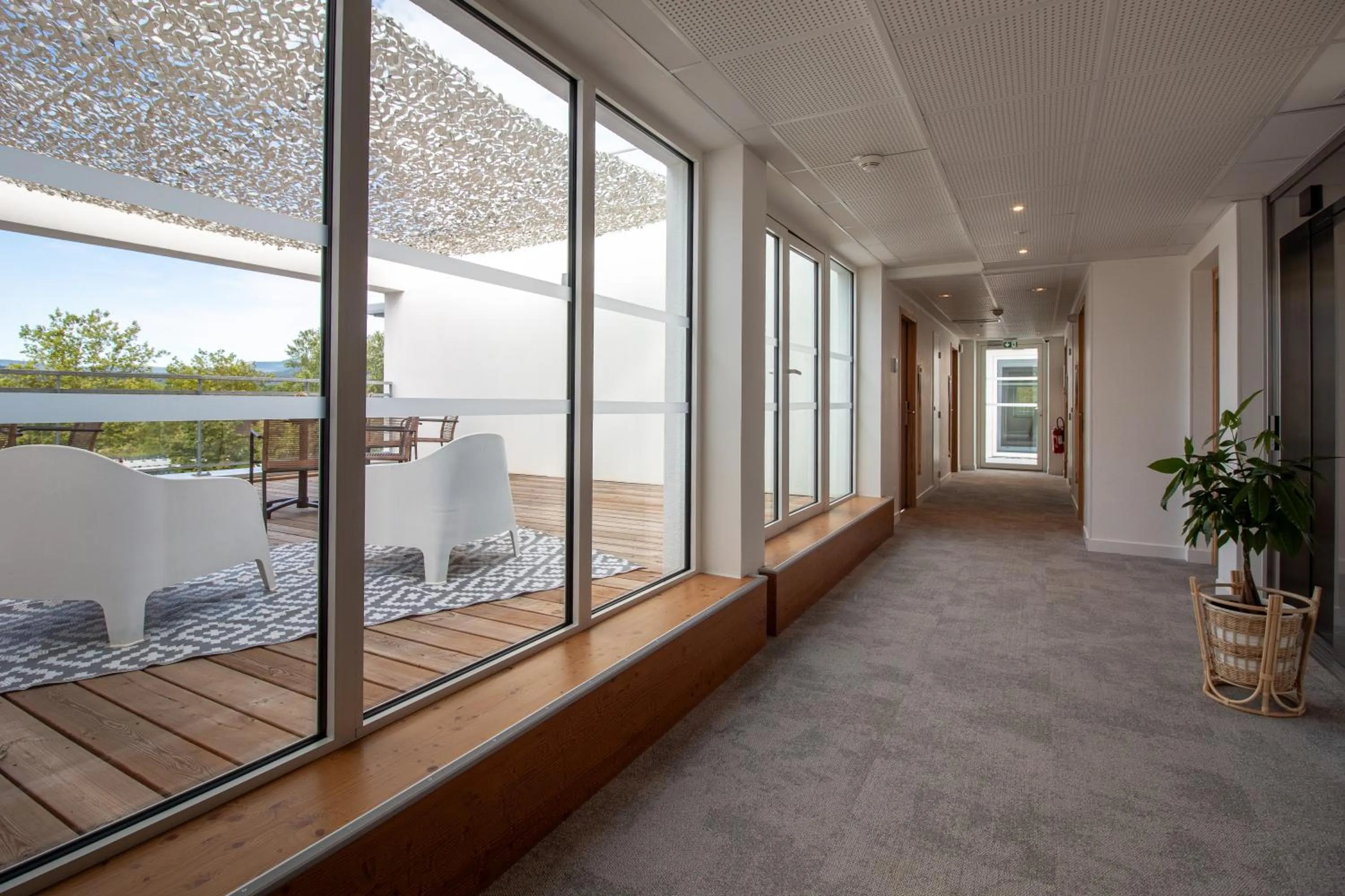 Patio in SHANA Hôtel & Résidence