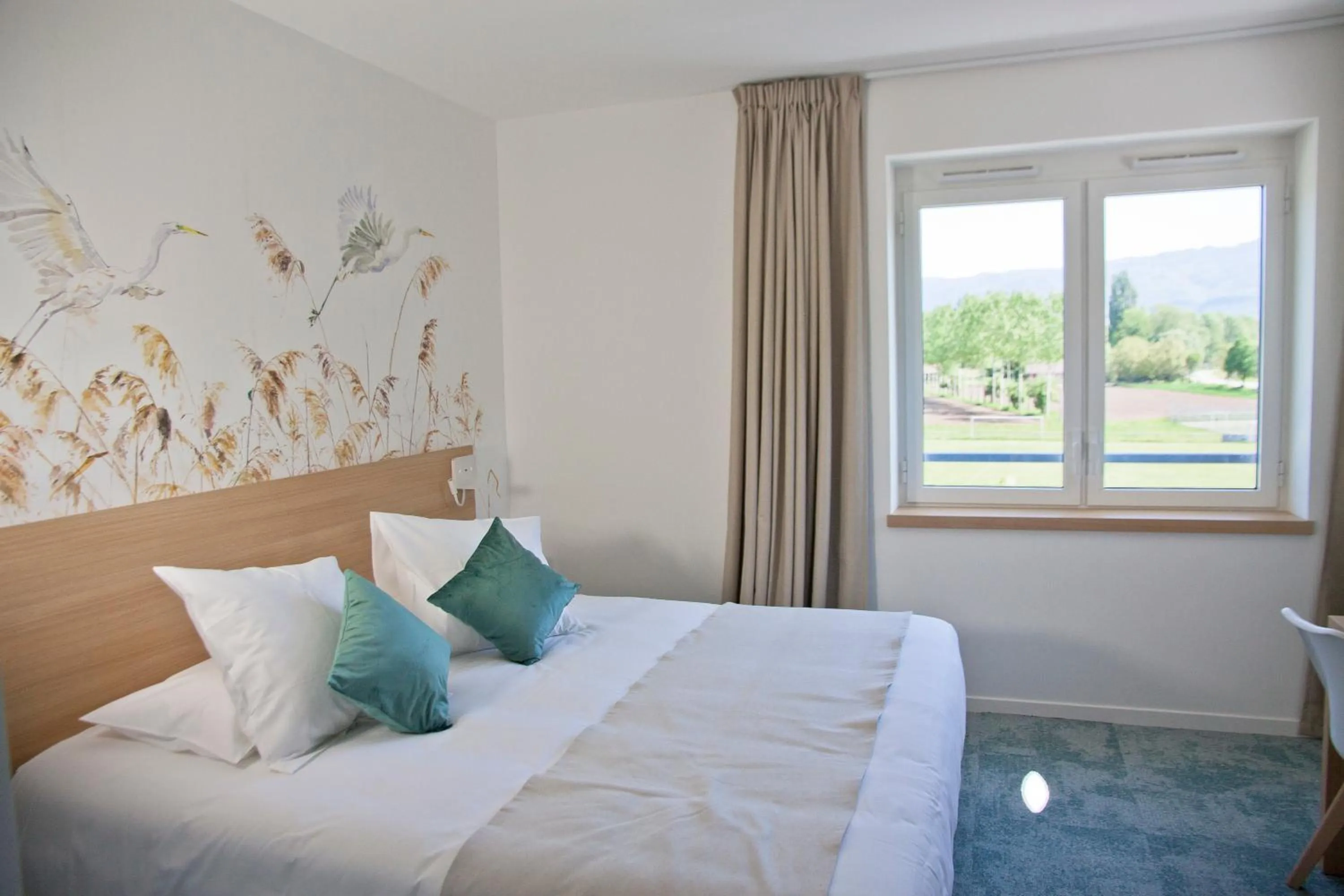 Bed in SHANA Hôtel & Résidence