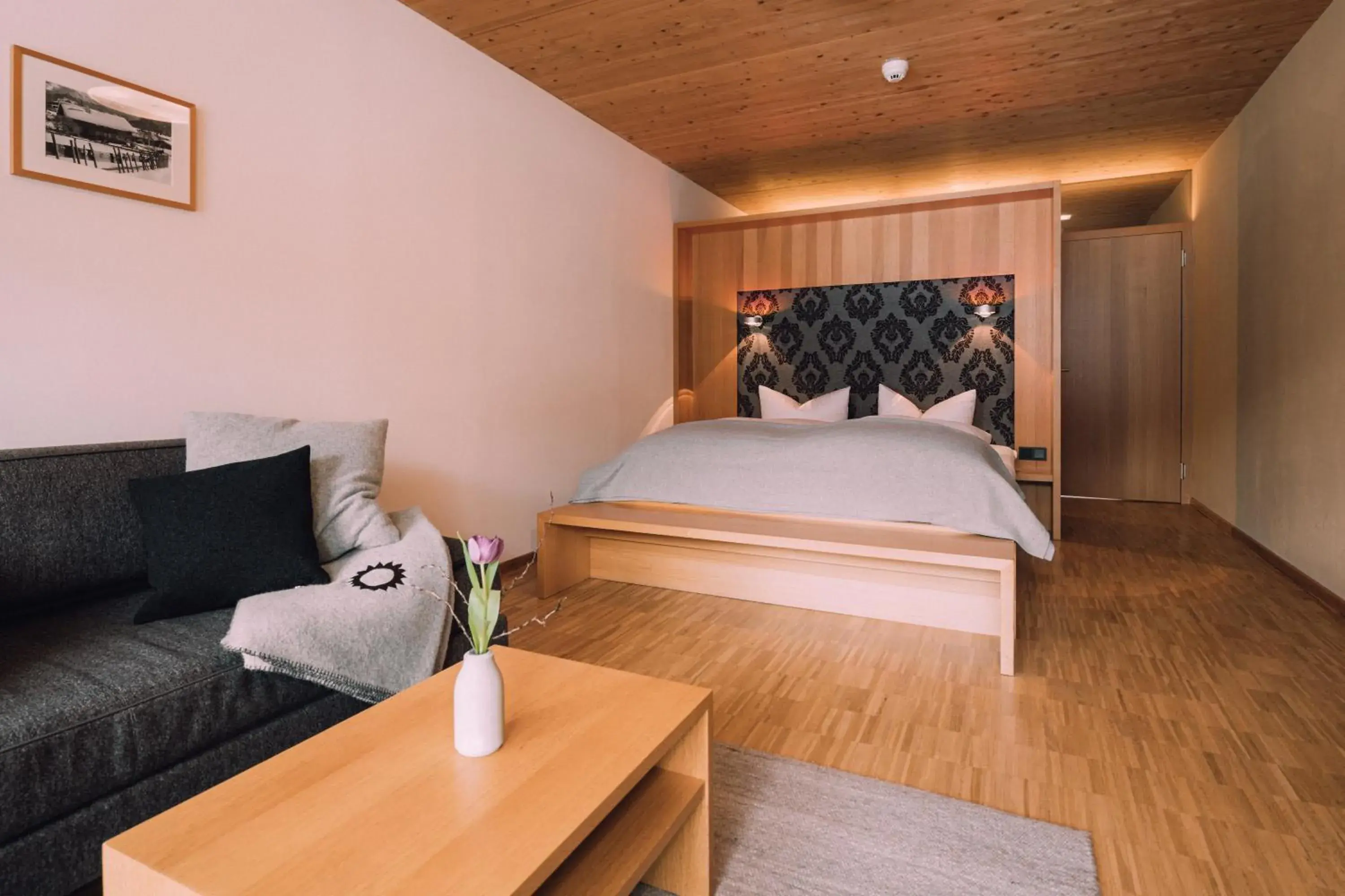 Family Suite with Balcony in Naturhotel Chesa Valisa Family Suite with Balcony in Naturhotel Chesa Valisa