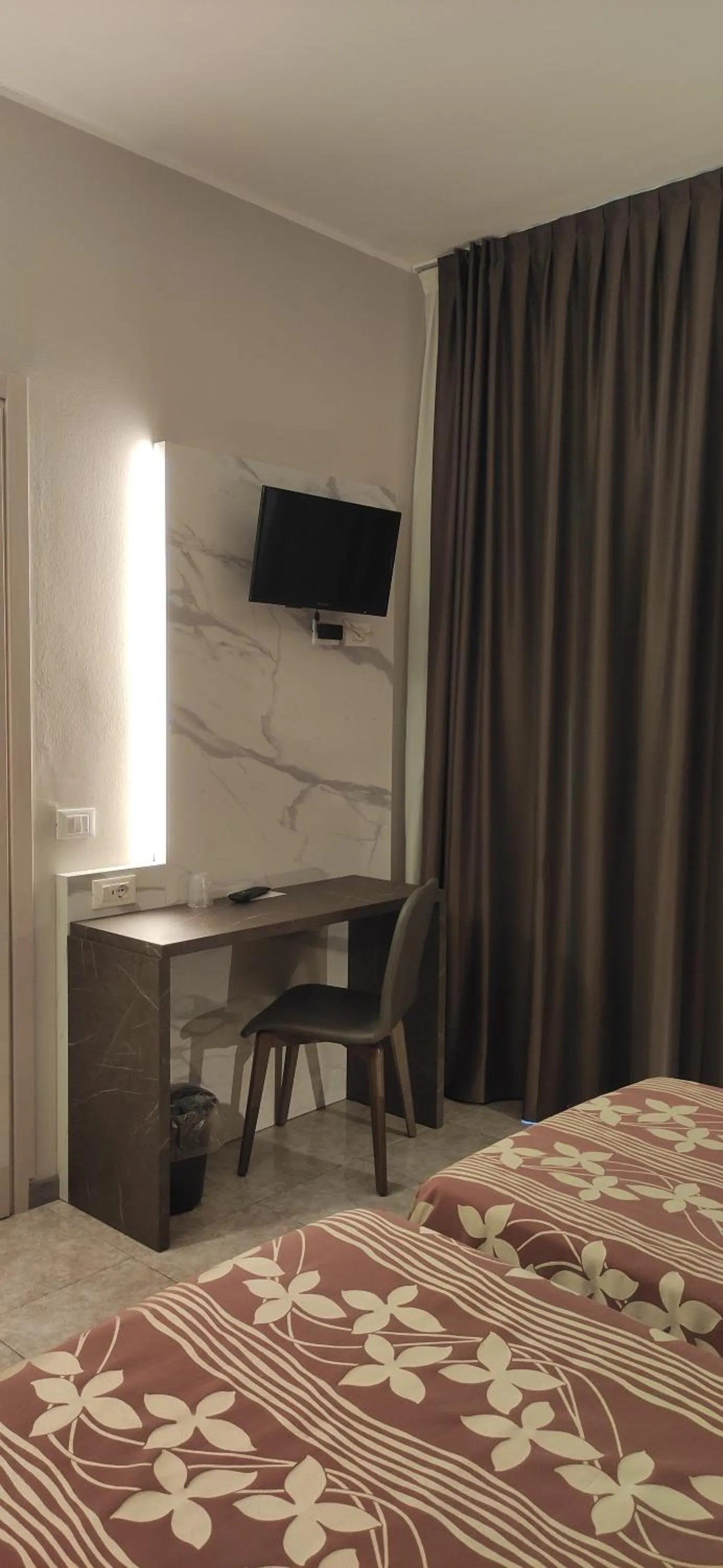 Bed in Hotel Mistral