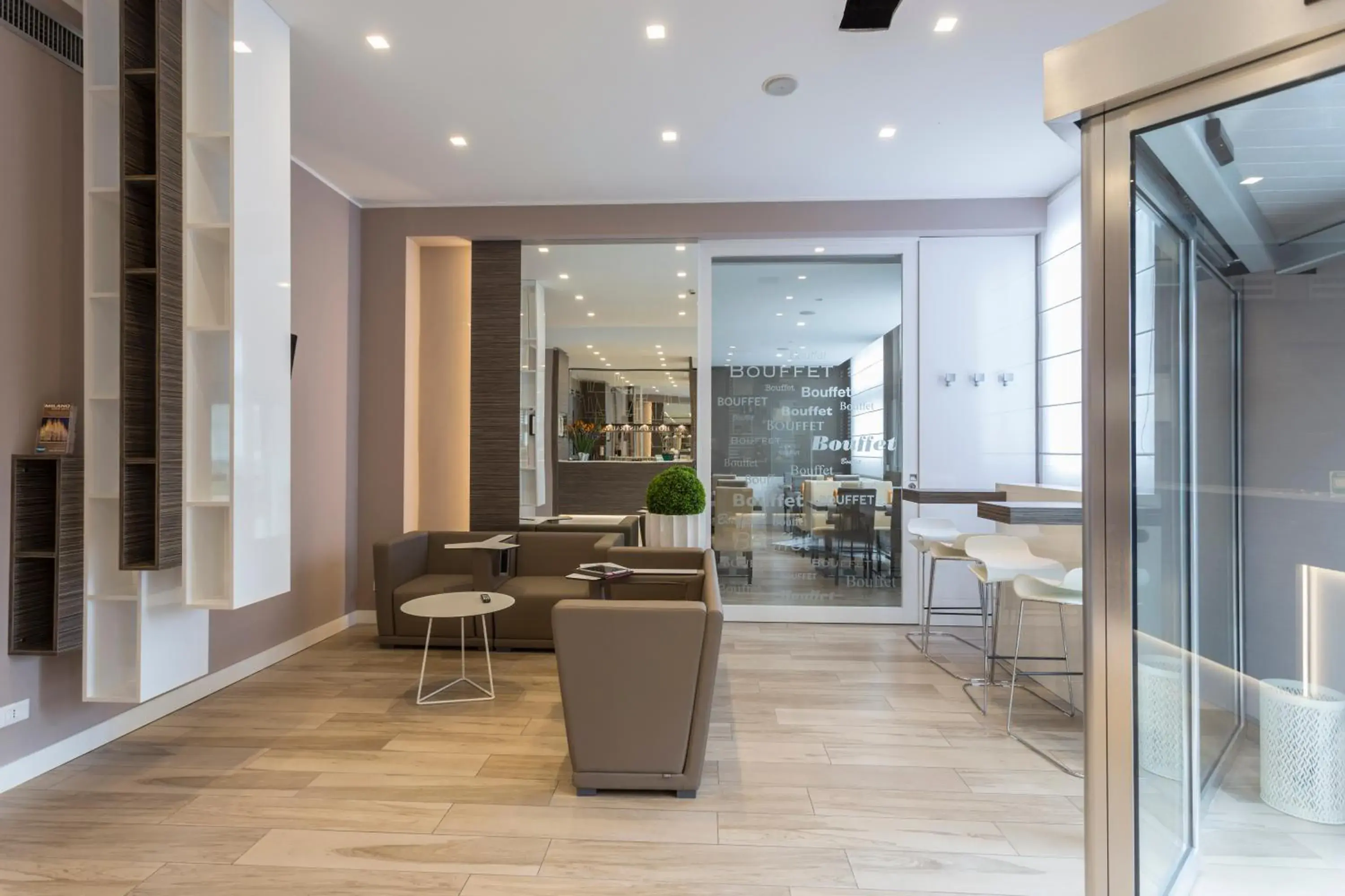 Lobby or reception in Hotel Mistral Lobby or reception in Hotel Mistral