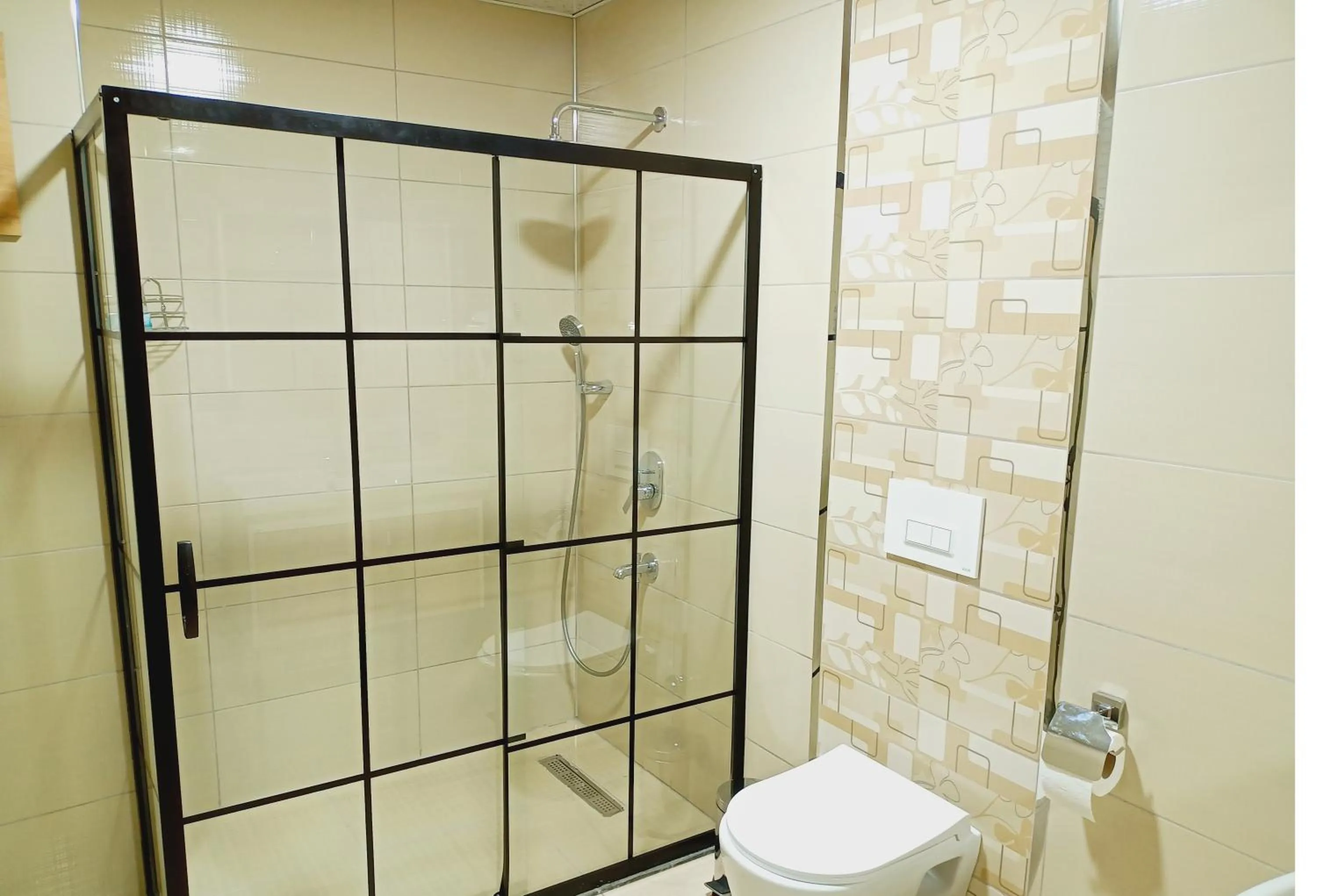 Shower in Dinamik Otel Sarıkamış