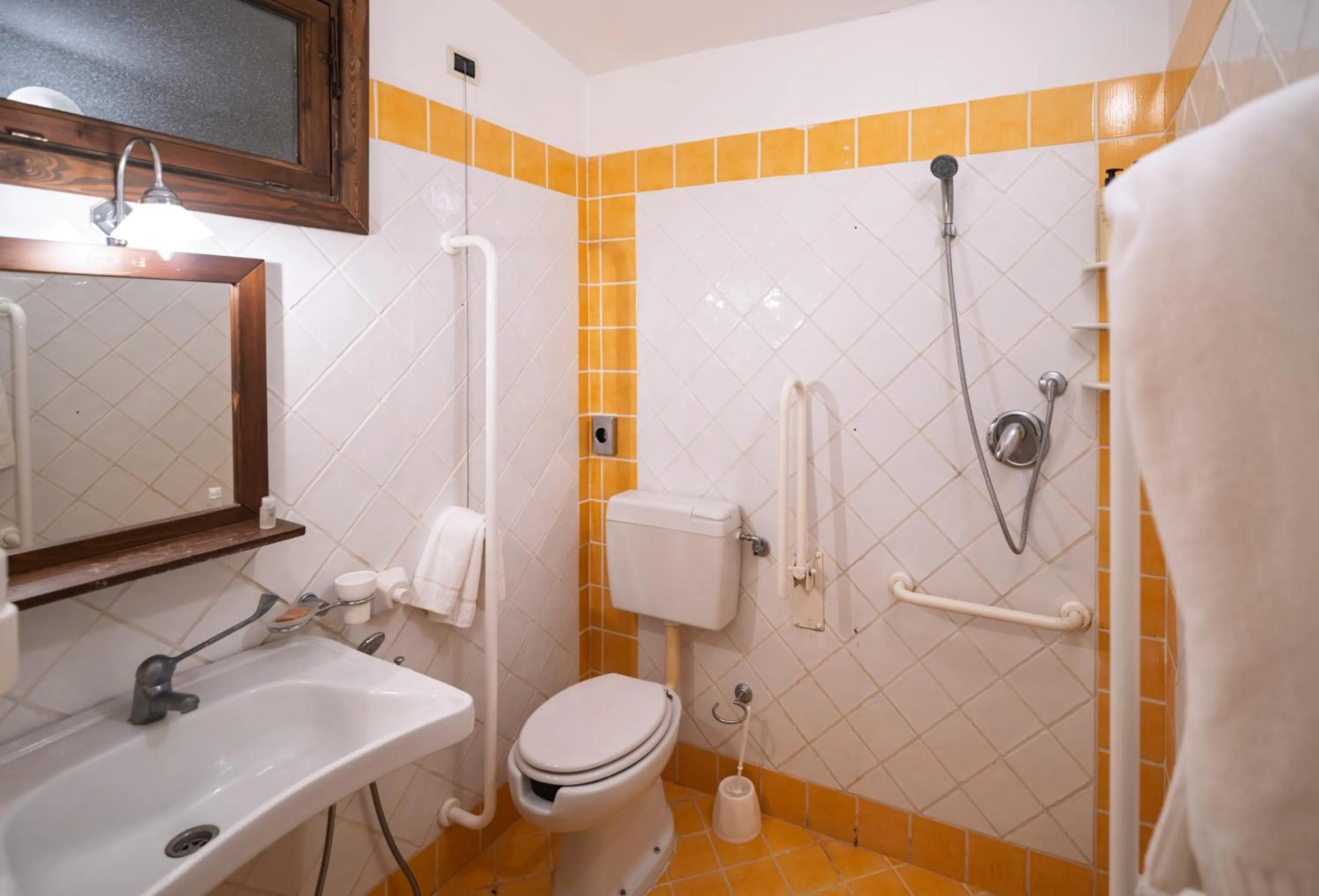 Bathroom in Castello di San Marco Charming Hotel & SPA