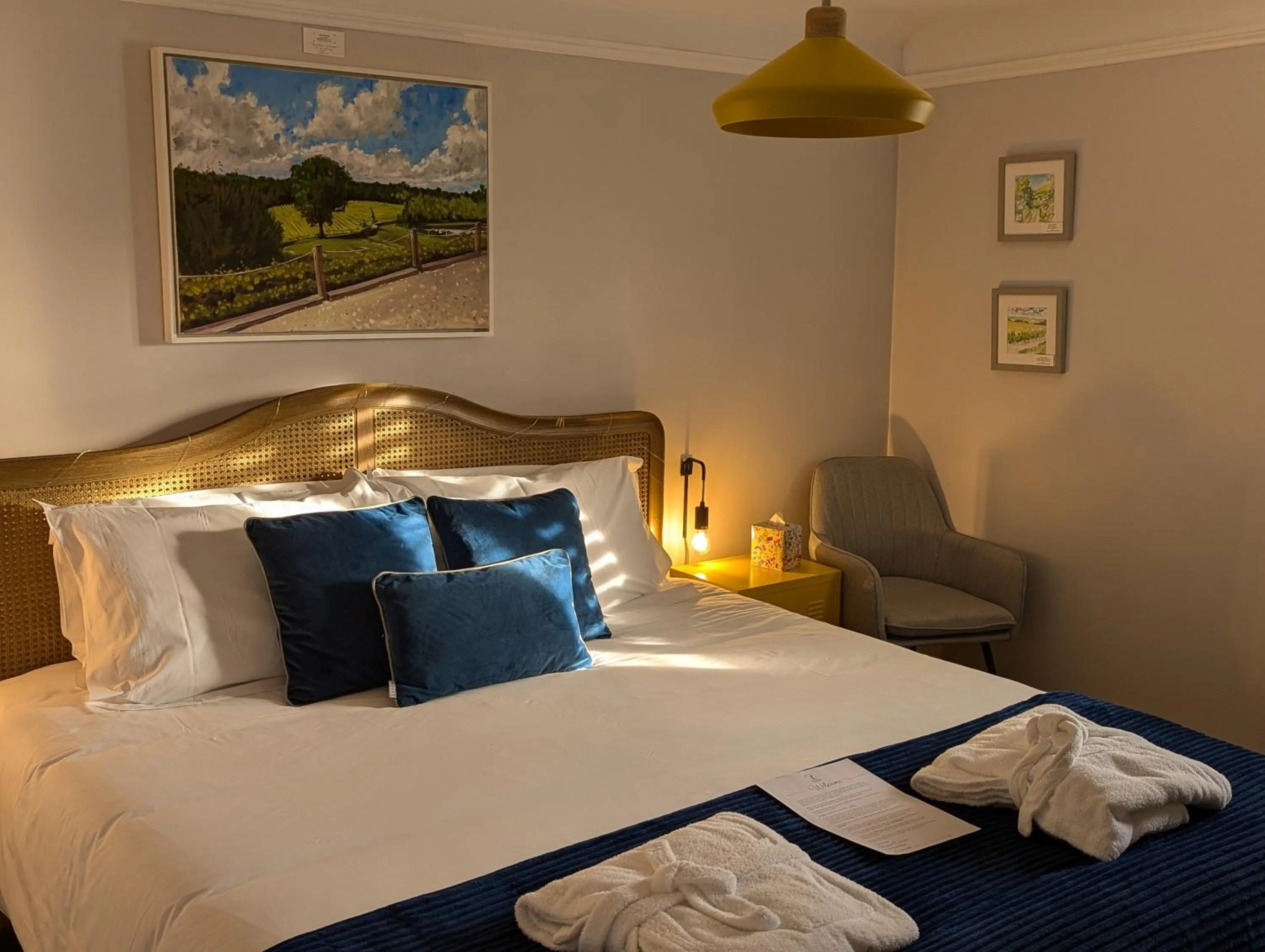 Bed in The Jolly Sportsman