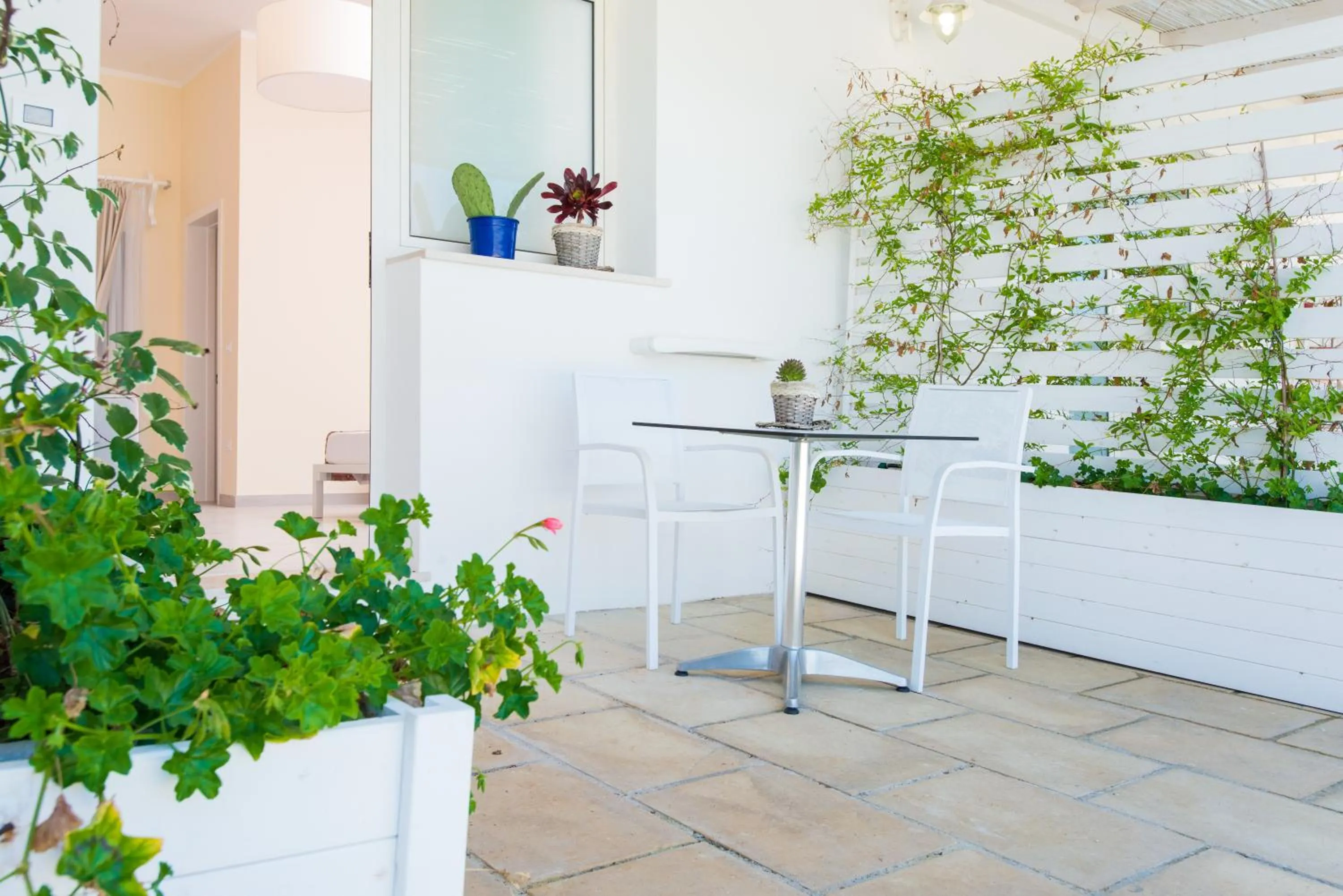 Patio in RELAIS MASSERIA CASINA DEI CARI