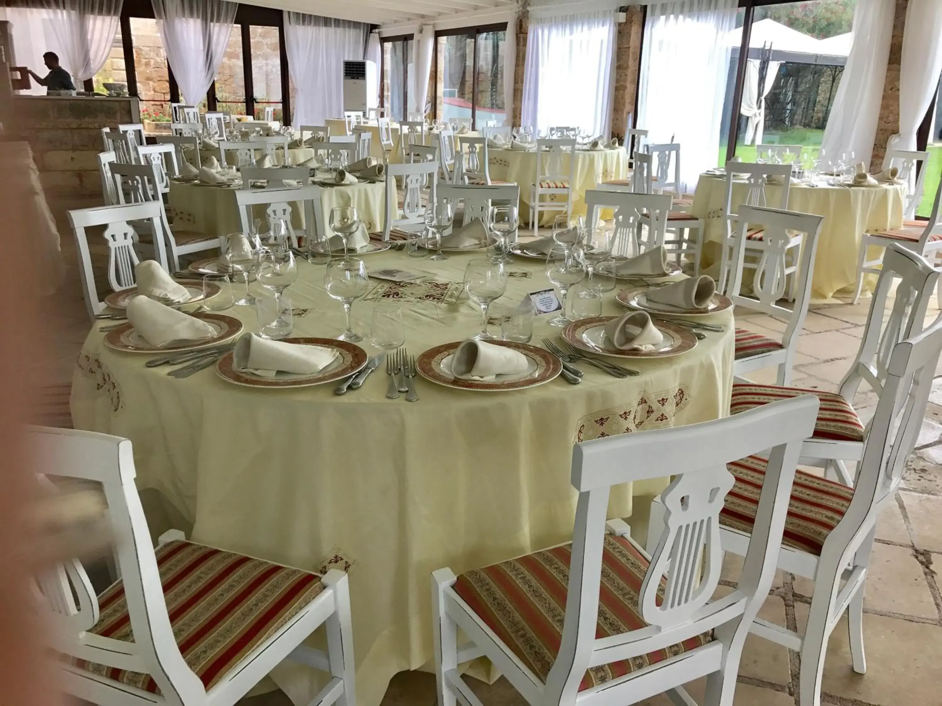 Restaurant/places to eat in RELAIS MASSERIA CASINA DEI CARI Restaurant/places to eat in RELAIS MASSERIA CASINA DEI CARI