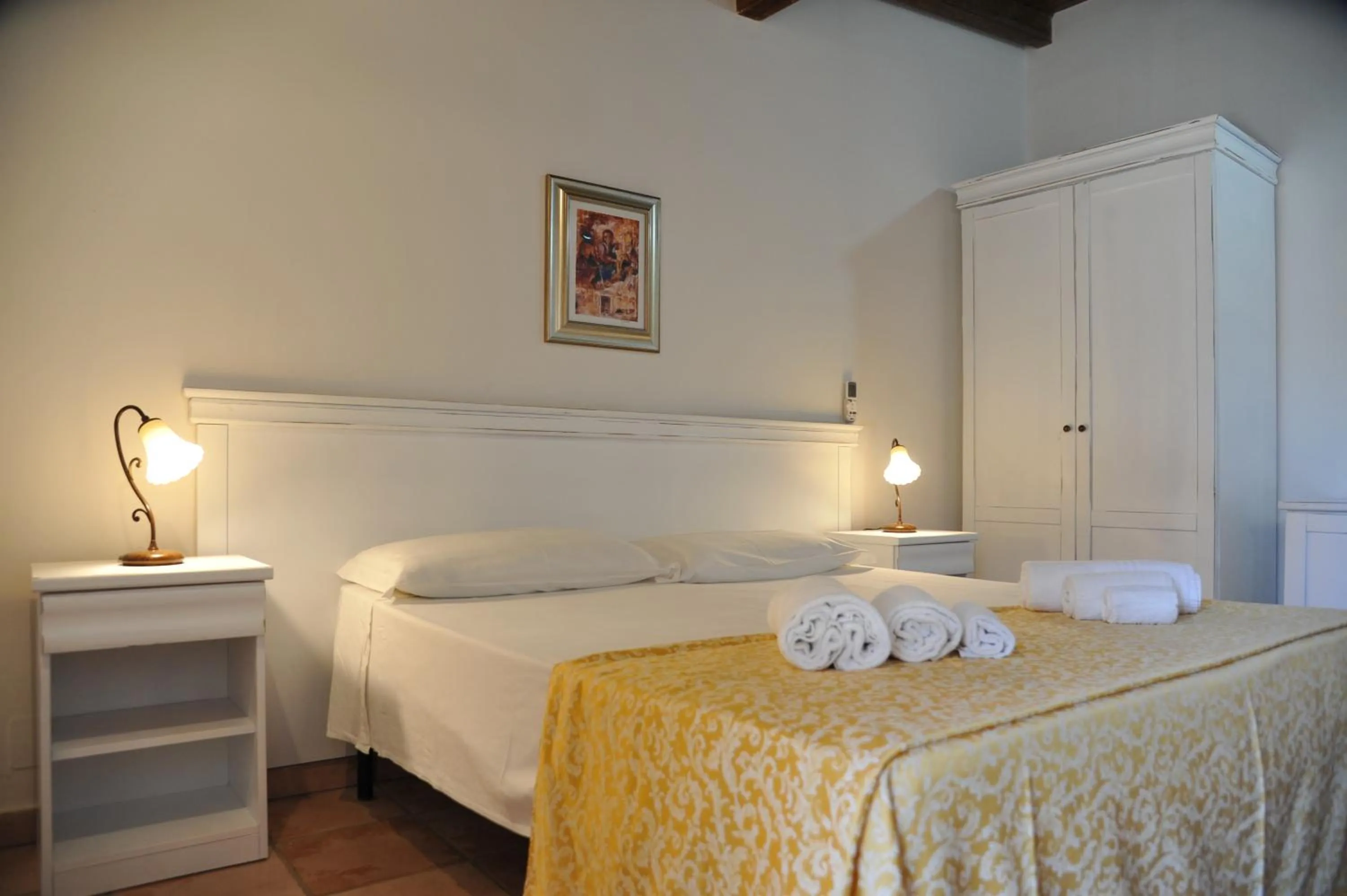 Bedroom in RELAIS MASSERIA CASINA DEI CARI