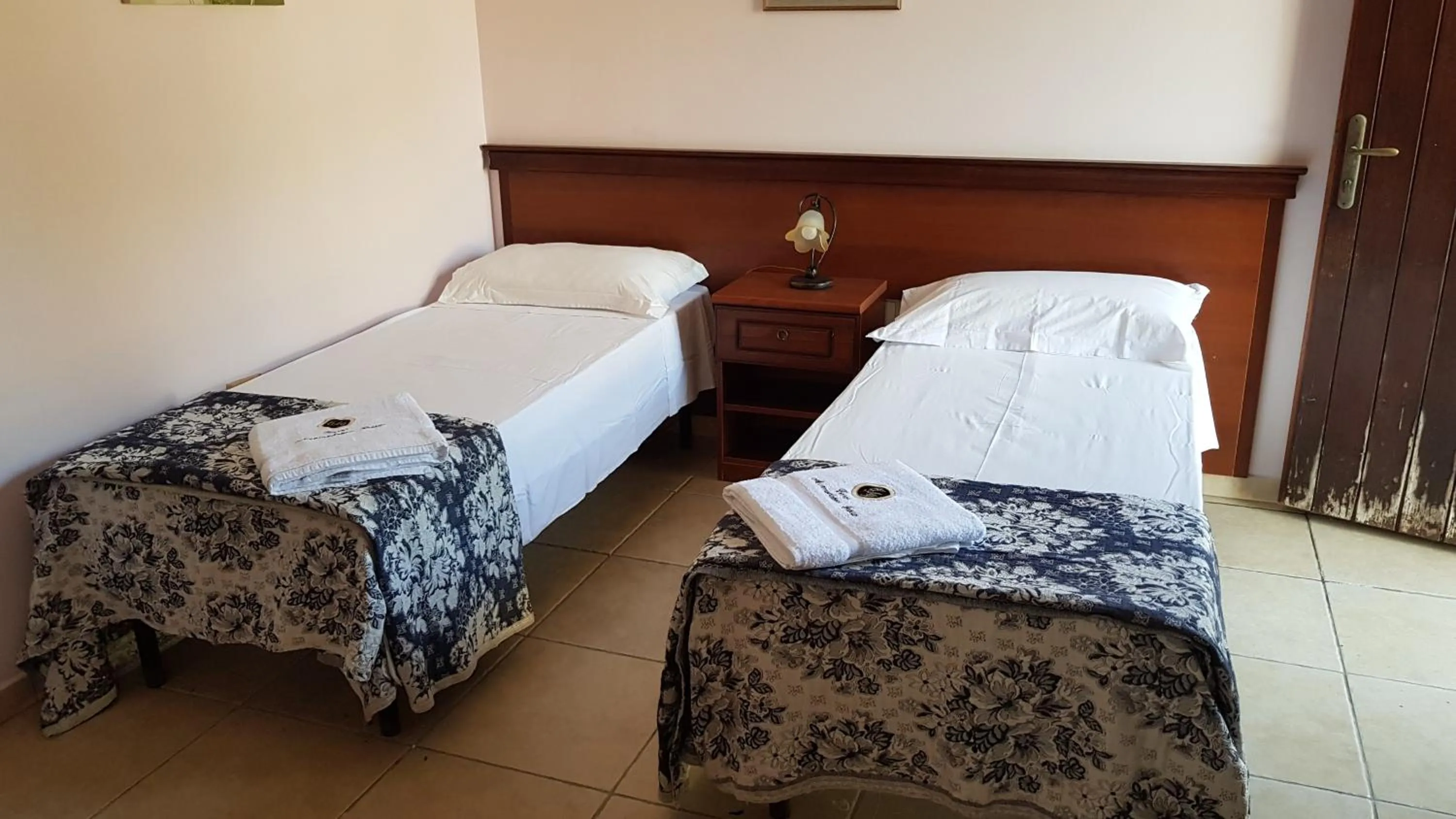 Bedroom in RELAIS MASSERIA CASINA DEI CARI