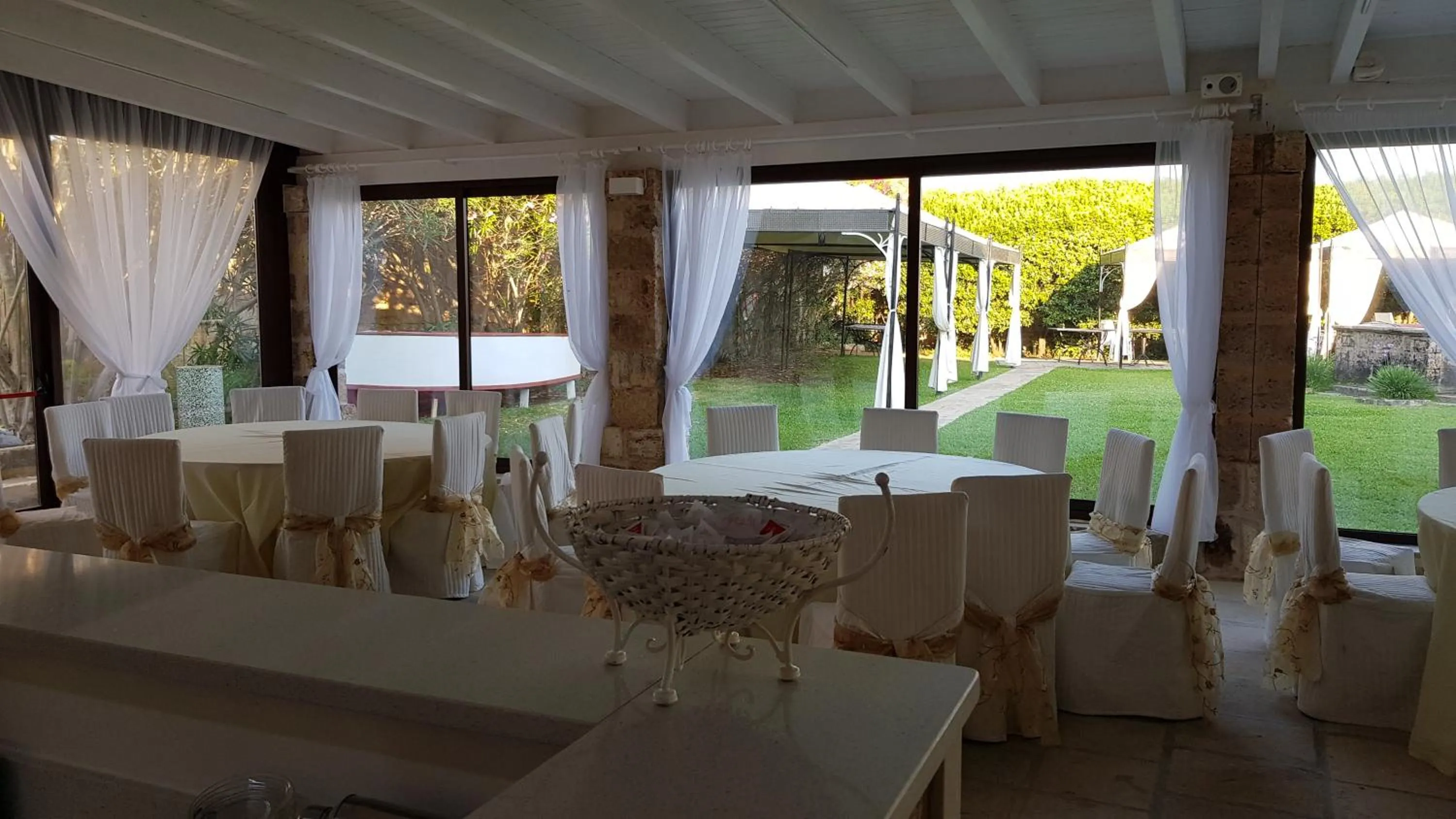 Banquet/Function facilities in RELAIS MASSERIA CASINA DEI CARI