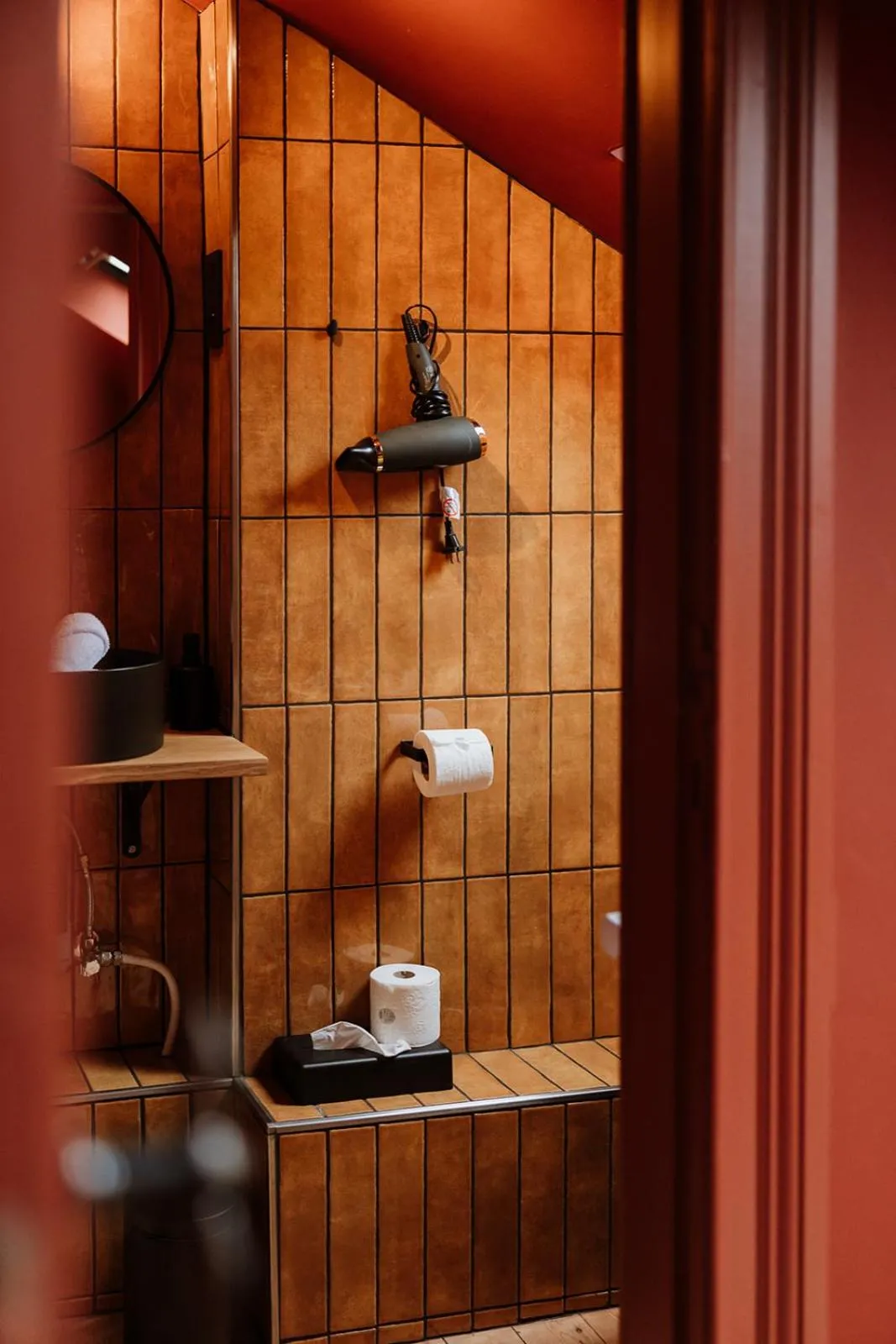Shower in B&B het Notarishuis - authentiek verblijf nabij Maastricht