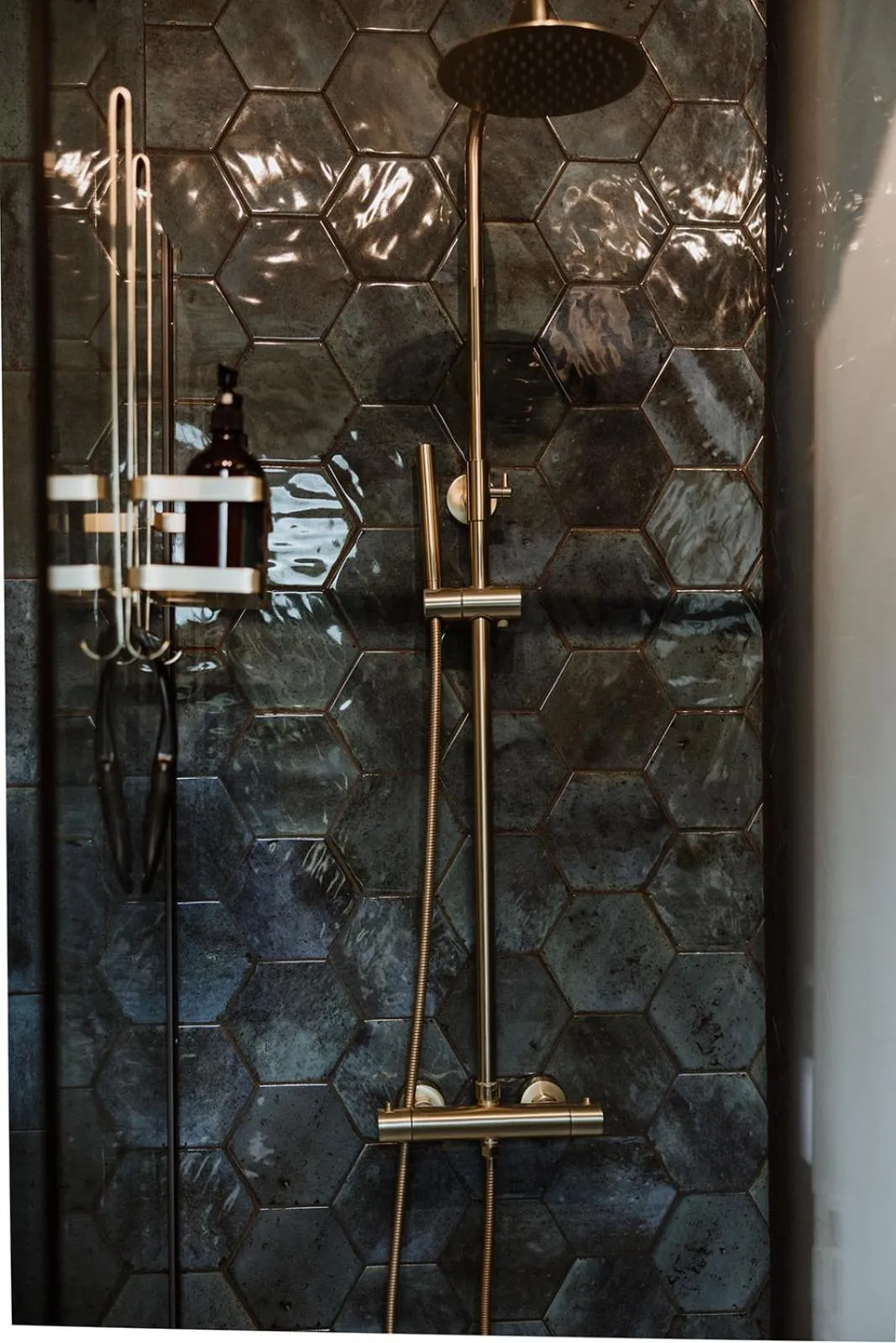 Shower in B&B het Notarishuis - authentiek verblijf nabij Maastricht