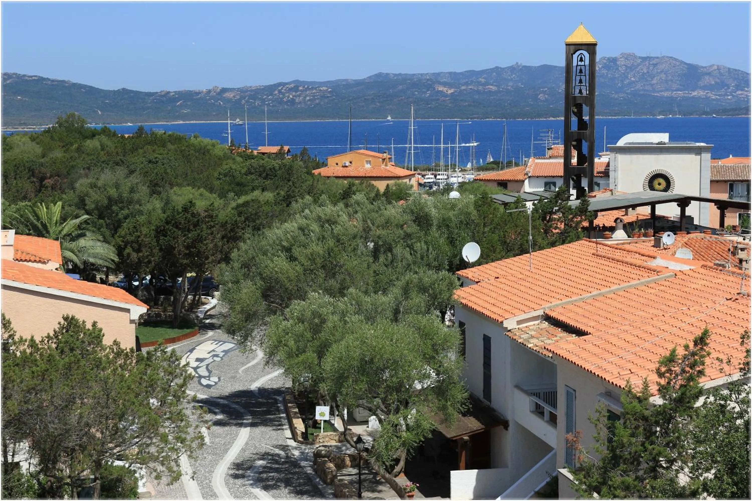 Restaurant/places to eat in Hotel Colonna San Marco